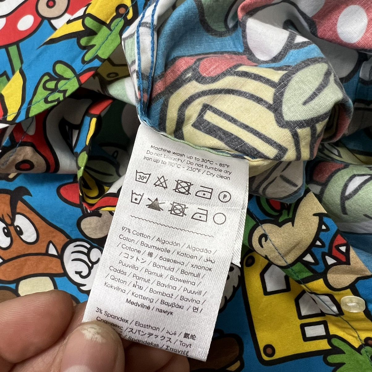 Nintendo Super Mario shirt oppo suits Size US L / EU 52-54 / 3 - 11 Thumbnail