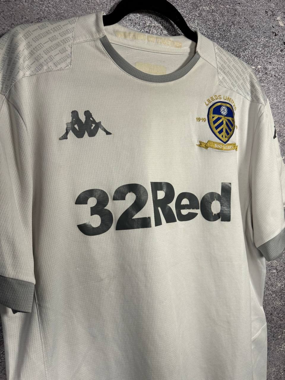 Kappa × Vintage Vintage Leeds United 2019/20 Kappa Soccer Jersey Size US XL / EU 56 / 4 - 7 Thumbnail