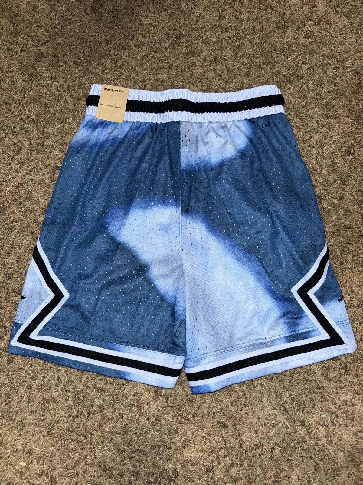 Nike Air Jordan Men’s Dri-FIT Sport Diamond Royal Tint/Black/White Shorts Sample Size US 30 / EU 46 - 5 Thumbnail