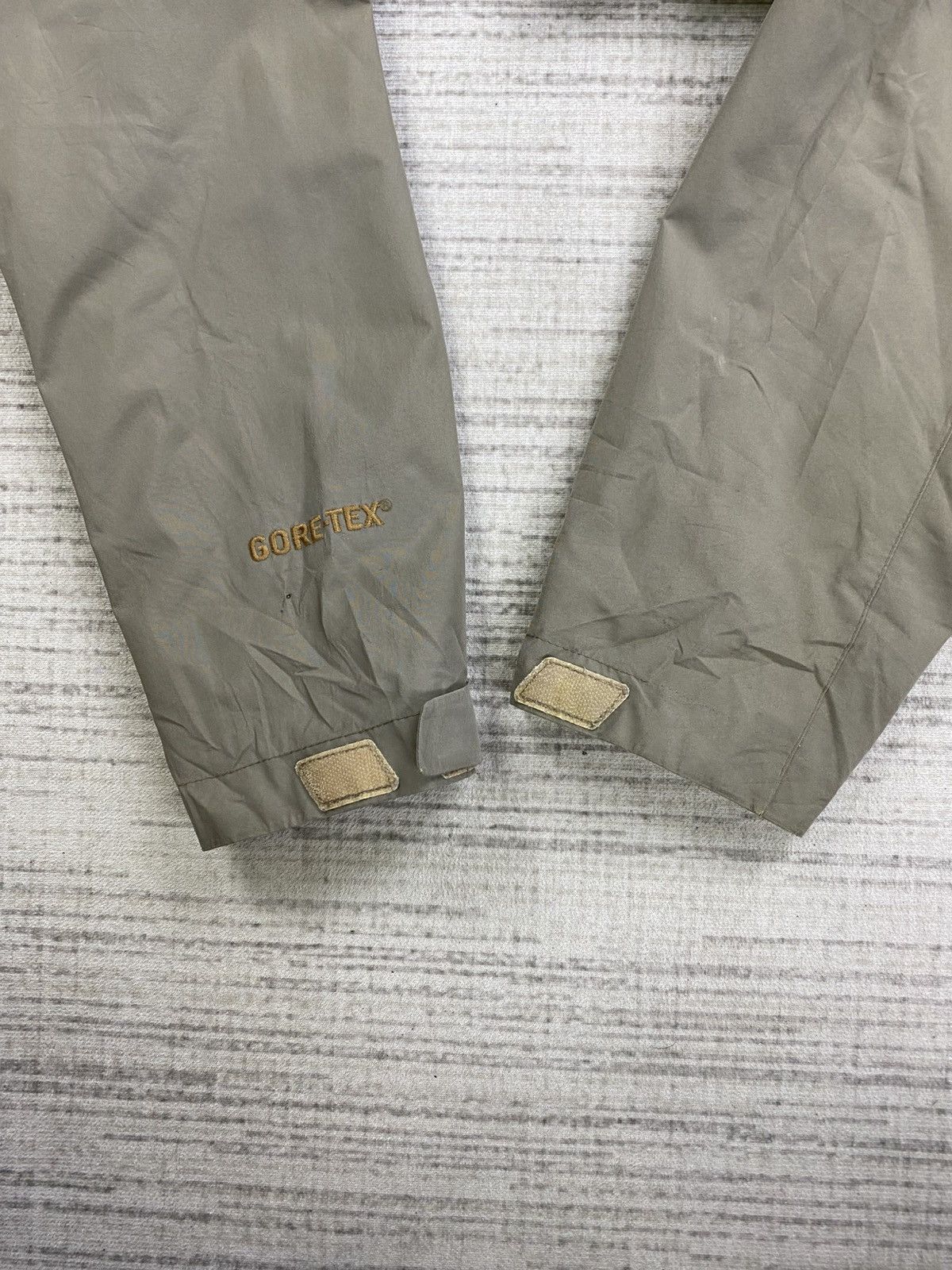 Goretex × Japanese Brand × Vintage Vtg Lafuma Goretex Colour Block Waterproof Zipper Jacket Size US L / EU 52-54 / 3 - 10 Thumbnail