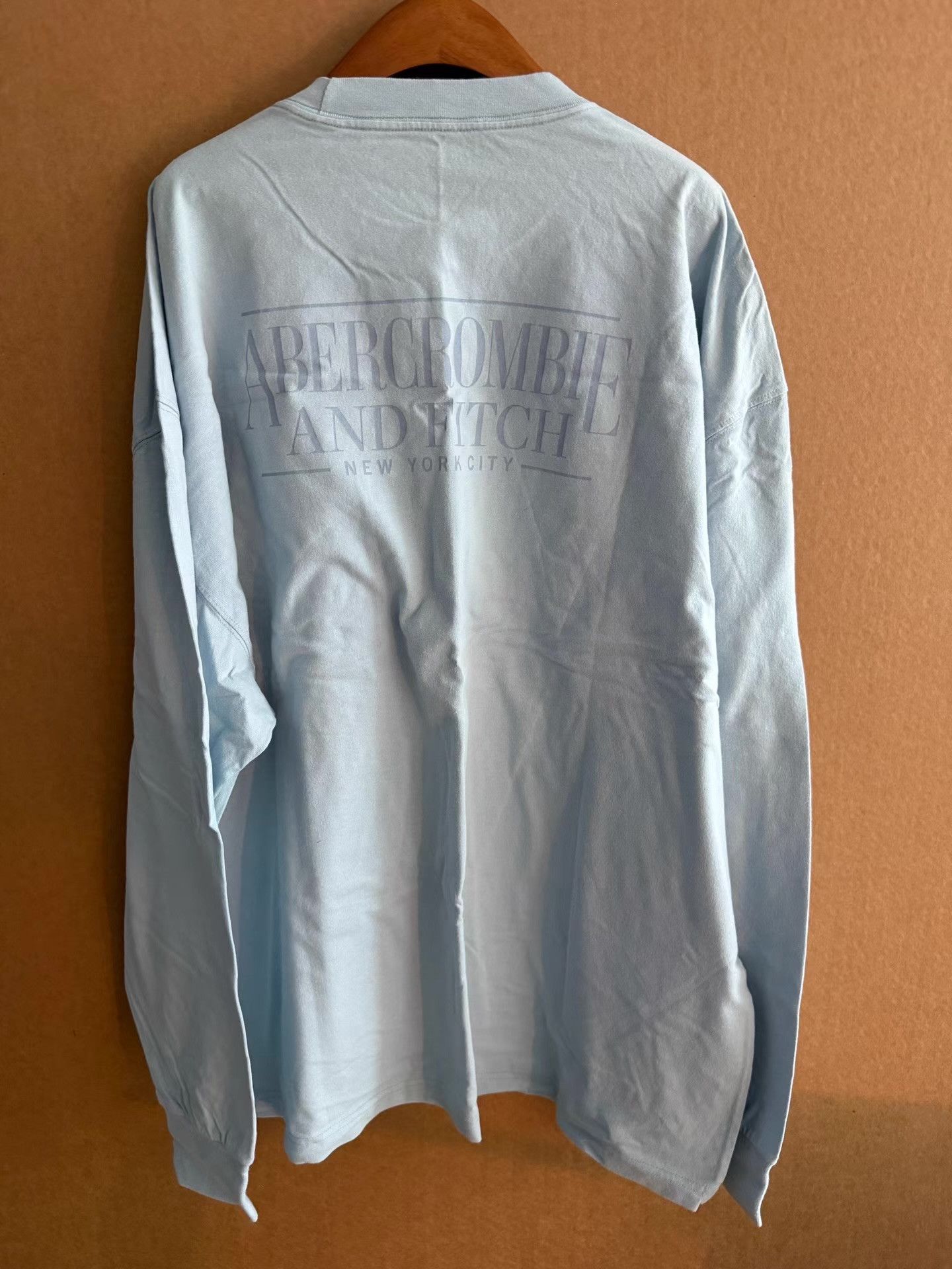 Abercrombie & Fitch Abercrombie & Fitch Men's Long Sleeve T-Shirt Q16 Size US XXL / EU 58 / 5 - 2 Thumbnail