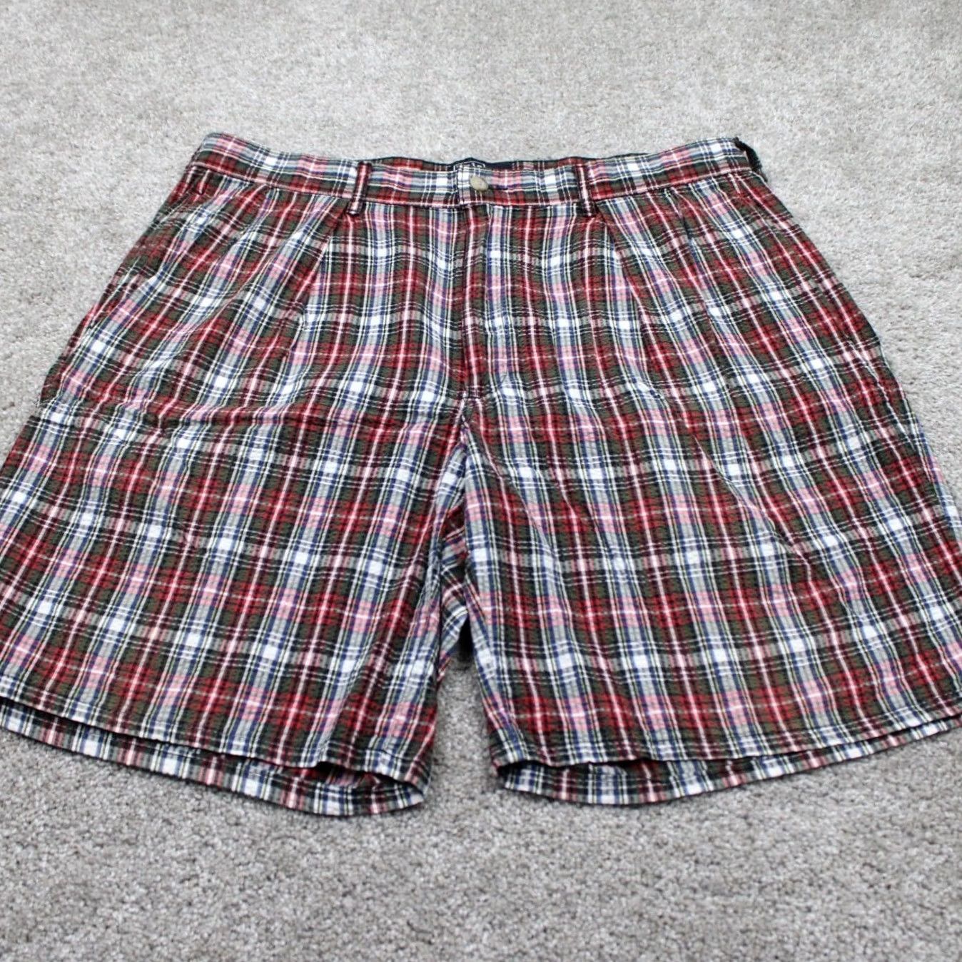 Polo Ralph Lauren Polo Ralph Lauren Shorts Mens 36 Red/Green/White Plaid Cotton Chino 9" Inseam Size US M / EU 48-50 / 2 - 2 Thumbnail