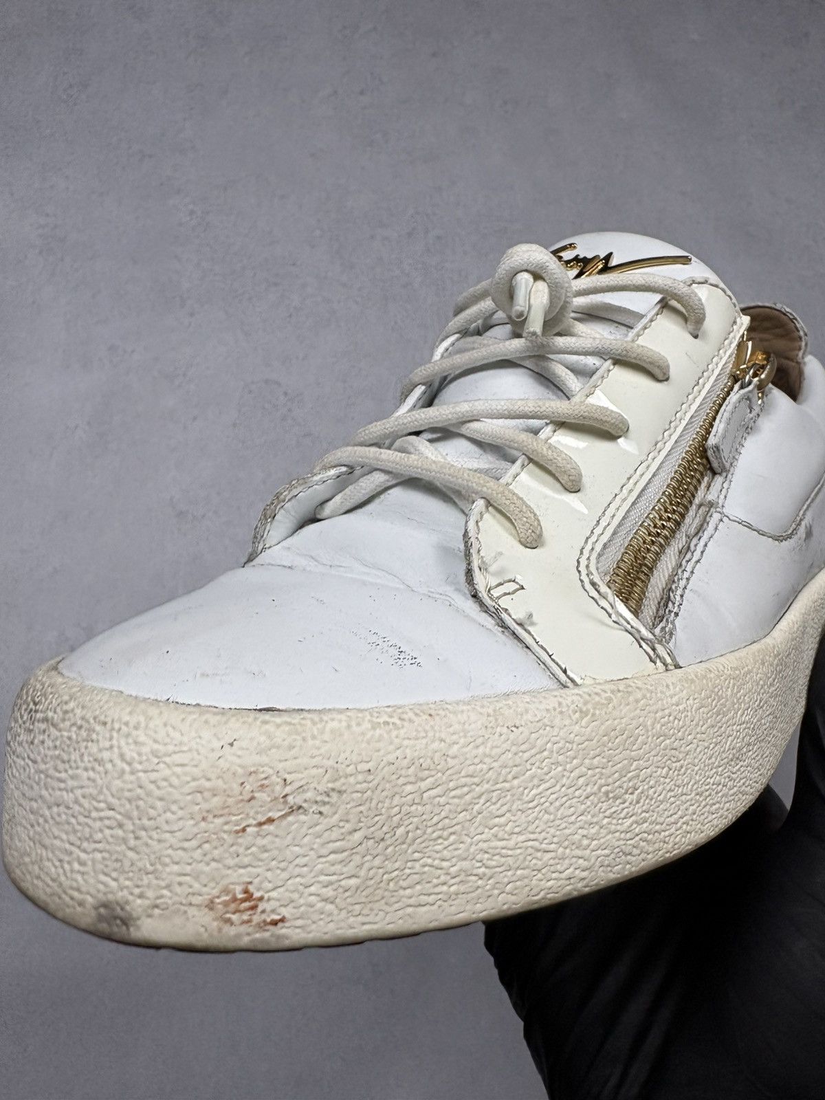 Giuseppe Zanotti Giuseppe Zanotti White Leather Zip Low Top Sneakers EU43 Size US 10 / EU 43 - 9 Thumbnail