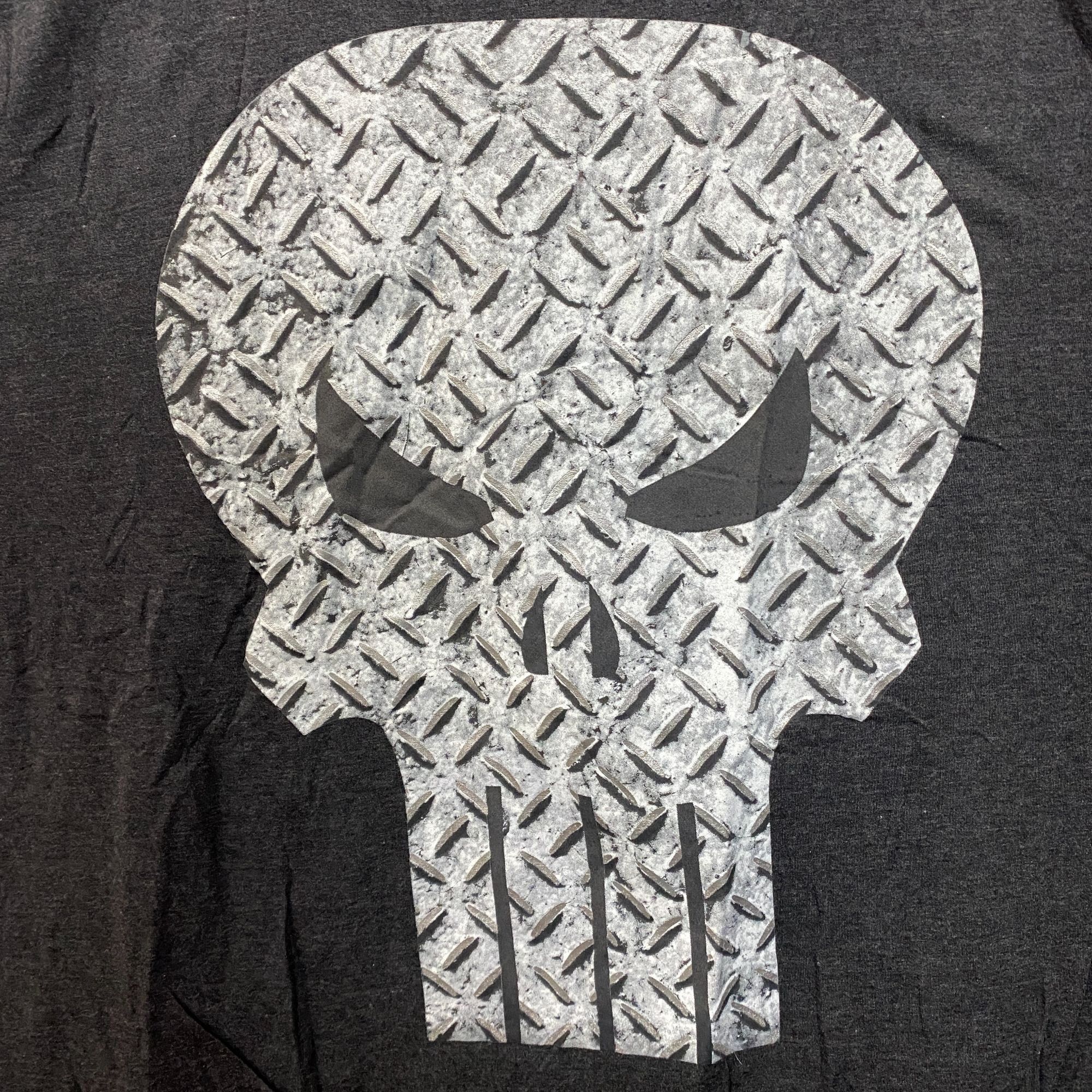 Marvel Comics Marvel The Punisher Skull Logo Graphic T-Shirt 5XL Size US XXL / EU 58 / 5 - 2 Thumbnail