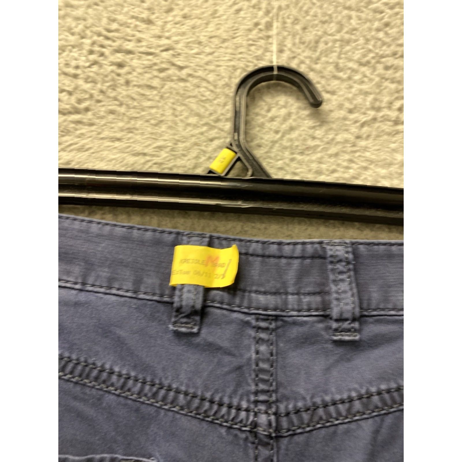 Vintage ATELIER GARDEUR Pants Mens Size 38x30 Regular Chino Navy 5-Pocket Straight Mid-Rise Button Zipper Cotton Blend Casual Pants Mens Size US 38 / EU 54 - 7 Thumbnail