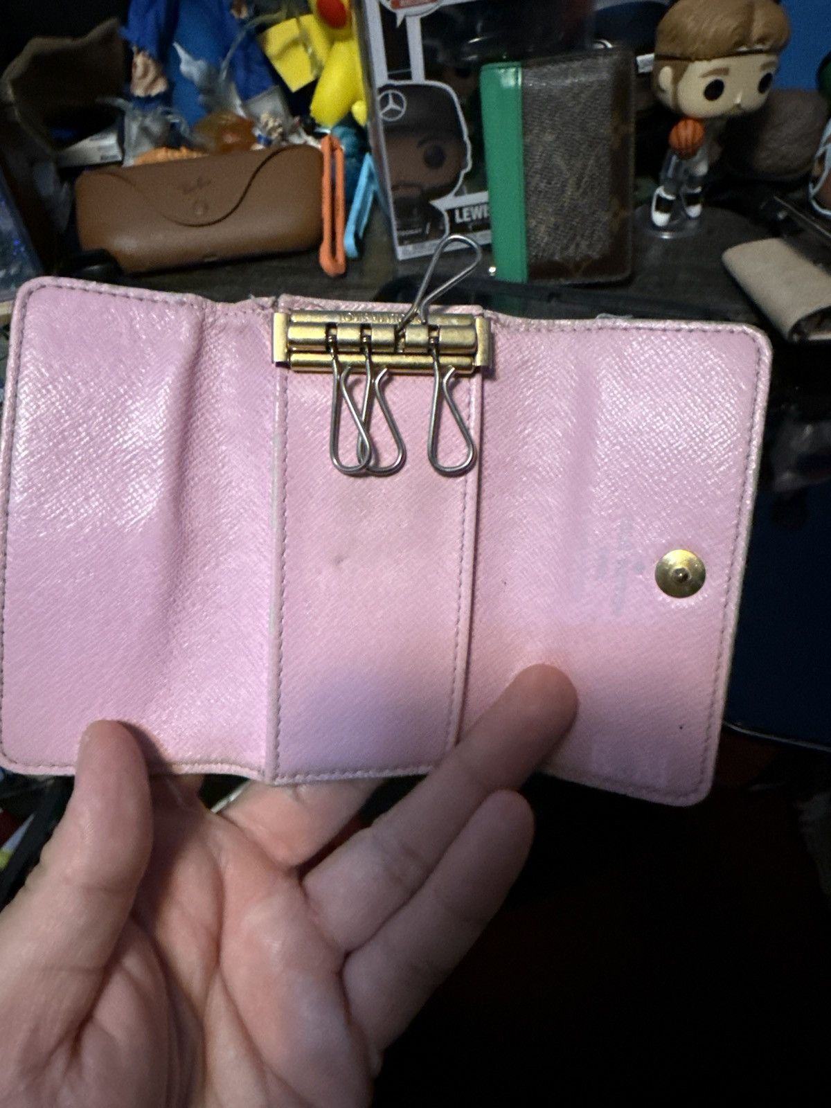 Louis Vuitton × Takashi Murakami Louis Vuitton Monogram Key Case Murakami Takashi Size ONE SIZE - 3 Thumbnail