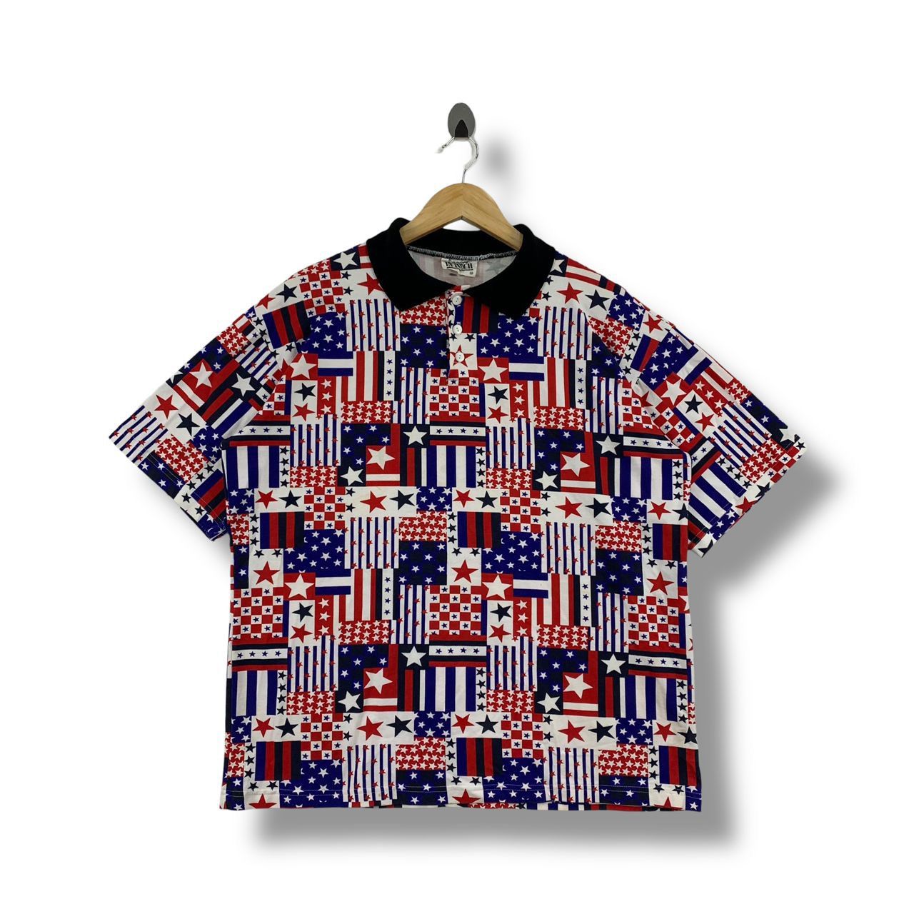 Vintage Vintage IN TOUCH USA Full print star polo tee Size US M / EU 48-50 / 2 - 1 Thumbnail