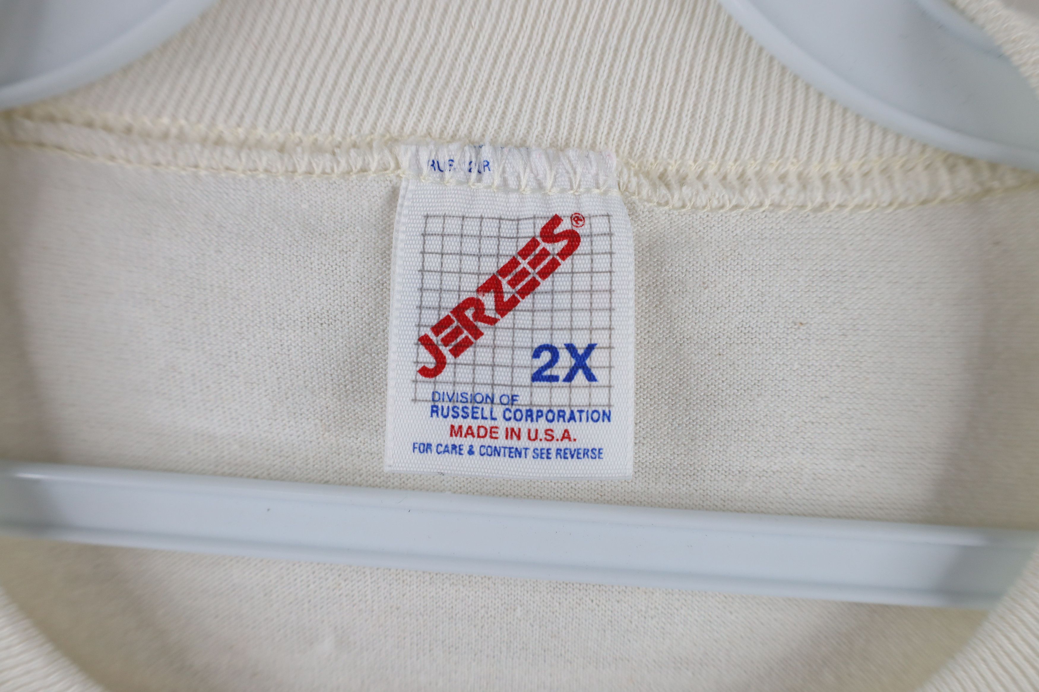 Vintage Vintage 90s Streetwear Short Sleeve T-Shirt Off White USA Size US XXL / EU 58 / 5 - 5 Thumbnail