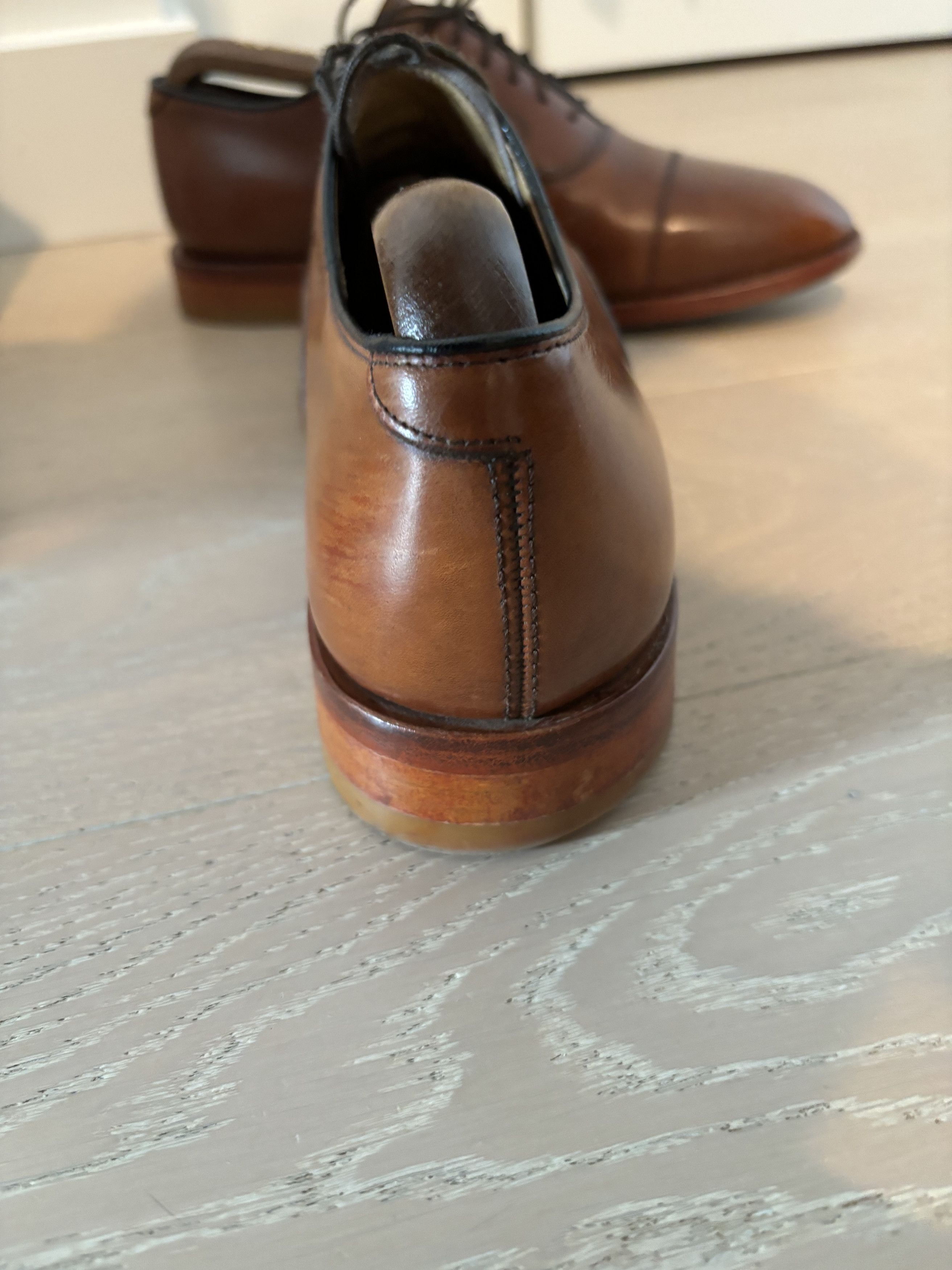 Johnston & Murphy Johnston & Murphy Limited Hyde Park II Tan Cap Toe Size US 8 / EU 41 - 4 Thumbnail