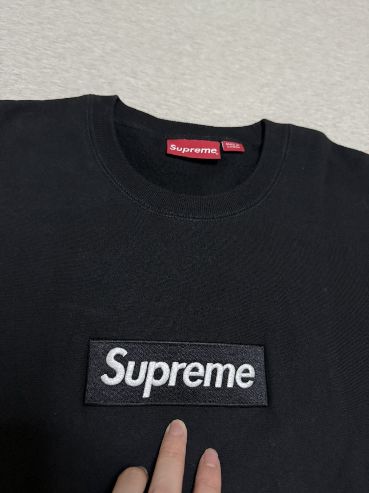 Supreme Supreme fw15 black on black box logo crewneck Size US L / EU 52-54 / 3 - 2 Thumbnail