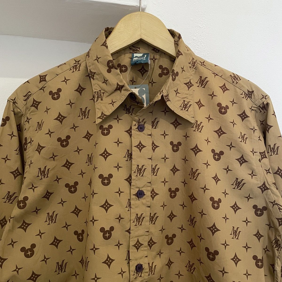 Mickey Unlimited Vintage mickey unlimited louis vuitton monogram design shirt Size US L / EU 52-54 / 3 - 3 Thumbnail