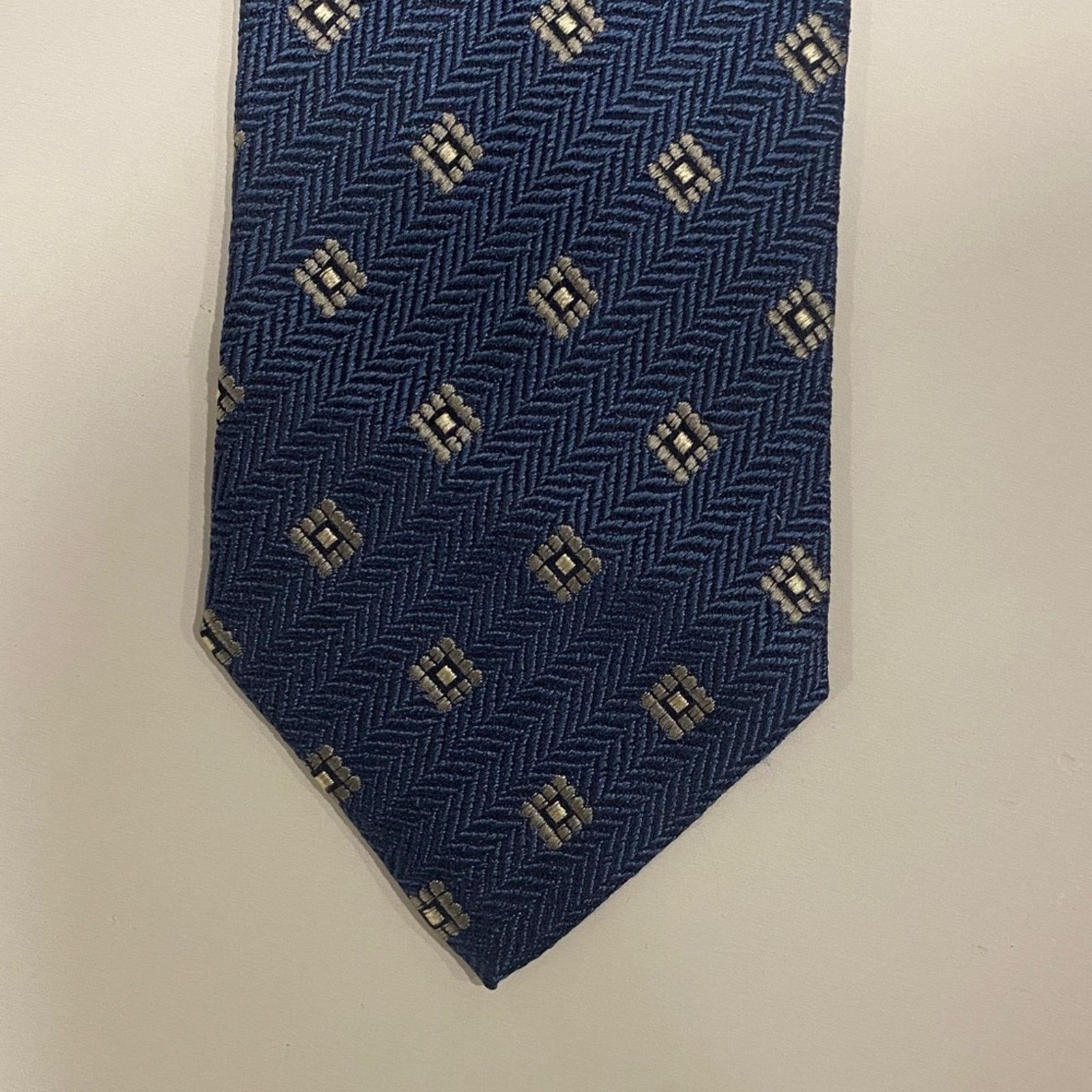 Ermenegildo Zegna Ermenegildo Zegna Navy and White Patterned Tie Size 36 - 2 Thumbnail