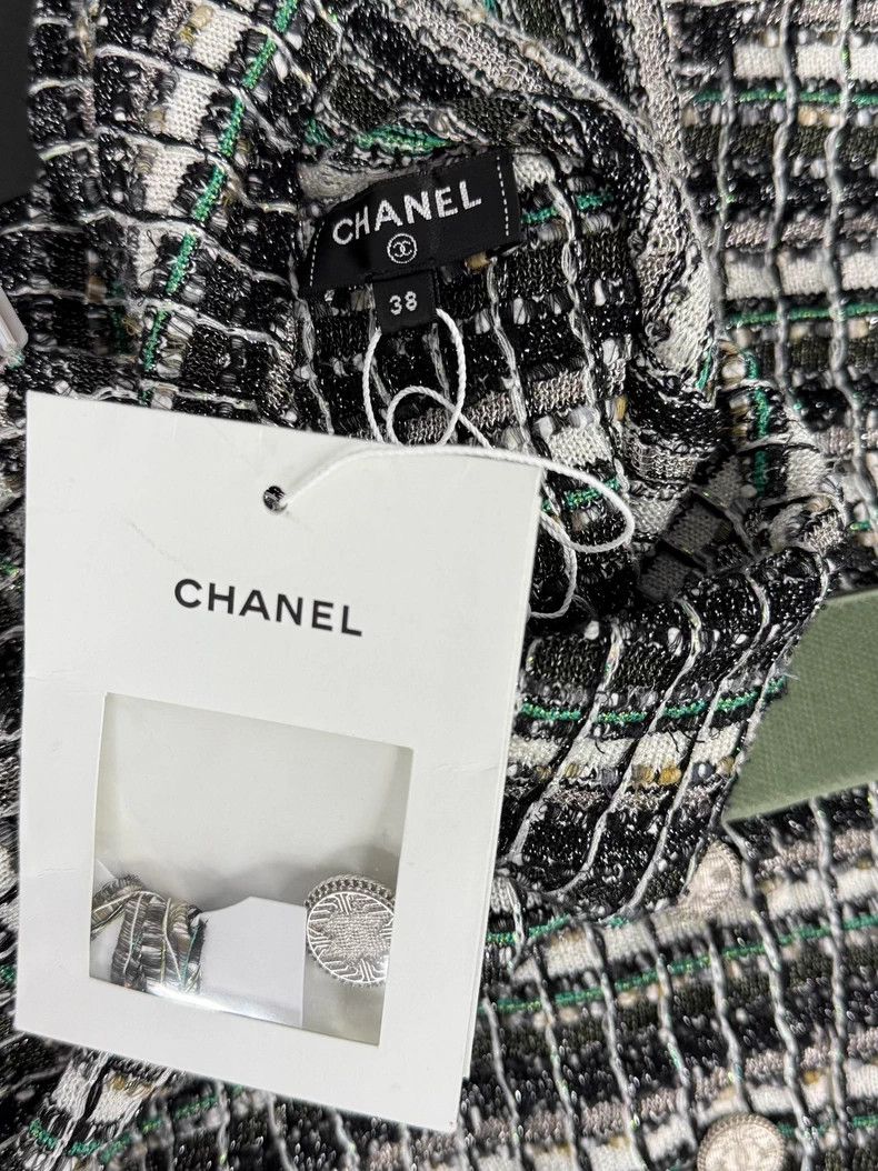 Chanel Chanel Current series heavy industry green knitted jacket Size XS / US 0-2 / IT 36-38 - 4 Thumbnail