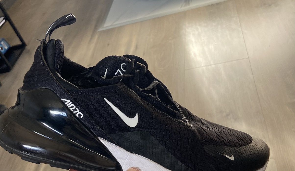 Nike Air Max 270