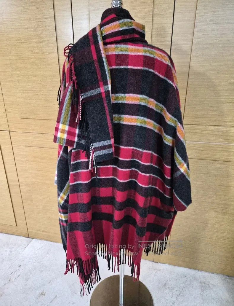Vivienne Westwood Vivienne Westwood Plaid Cloak with Scarf Size ONE SIZE - 6 Thumbnail