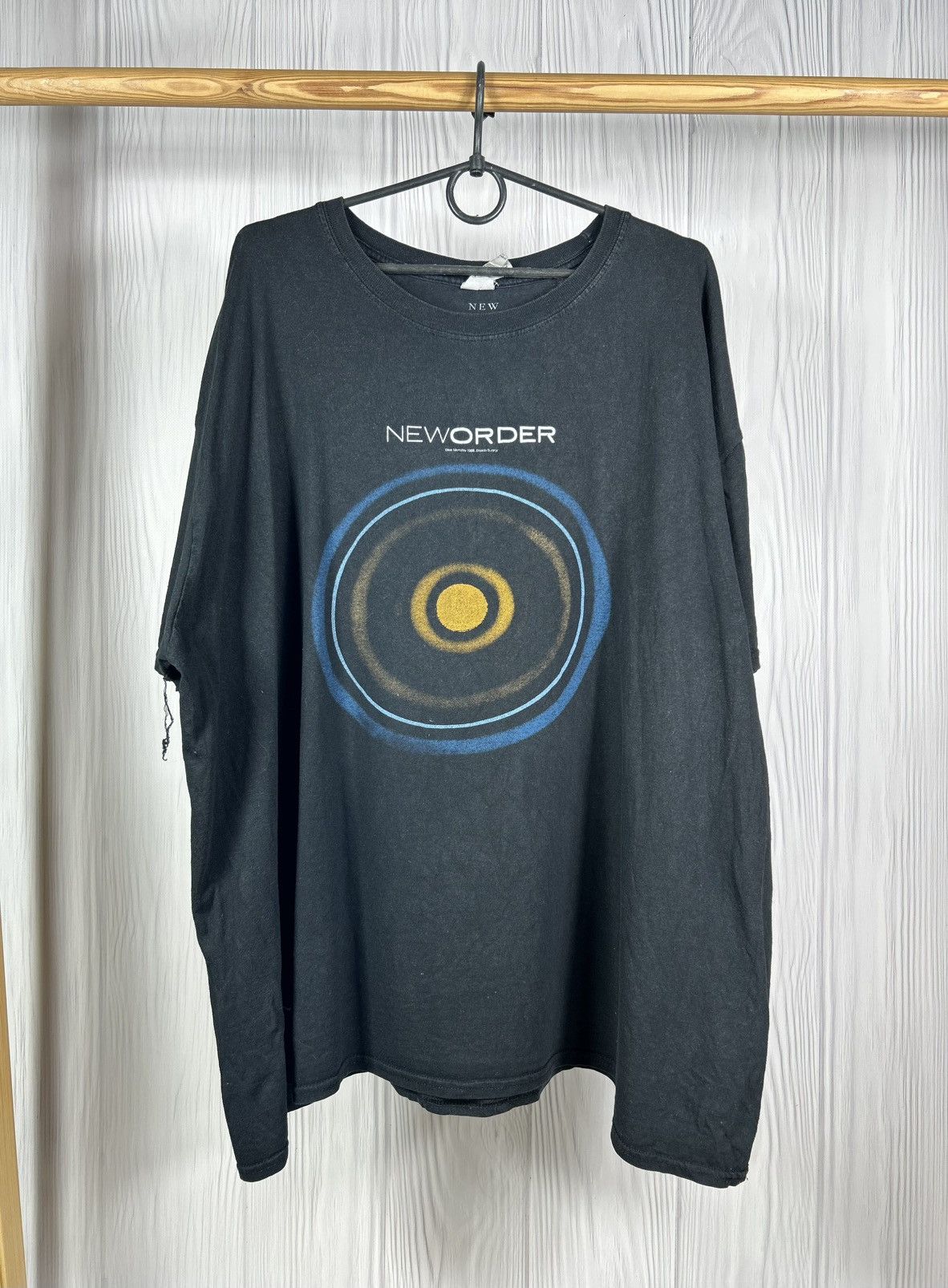 Band Tees New Order 1988 Blue Monday Band T-Shirt Size XXl Size US XXL / EU 58 / 5 - 1 Thumbnail
