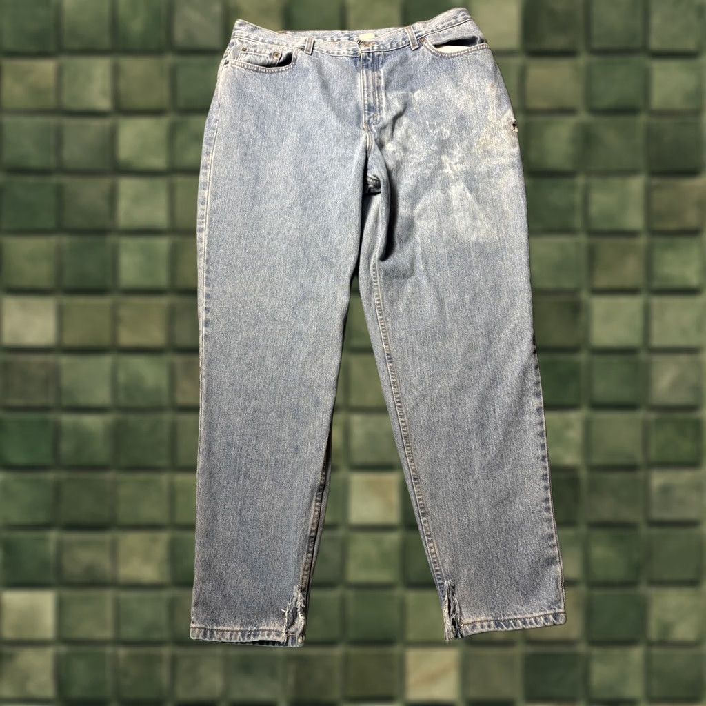 Levi's VINTAGE Levi’s 550 Jeans Mens USA 38x32 Relaxed Fit Taper Boot Slit Denim Blue 5-Pocket Design Mens US 550 Style 550s Size US 38 / EU 54 - 1 Thumbnail