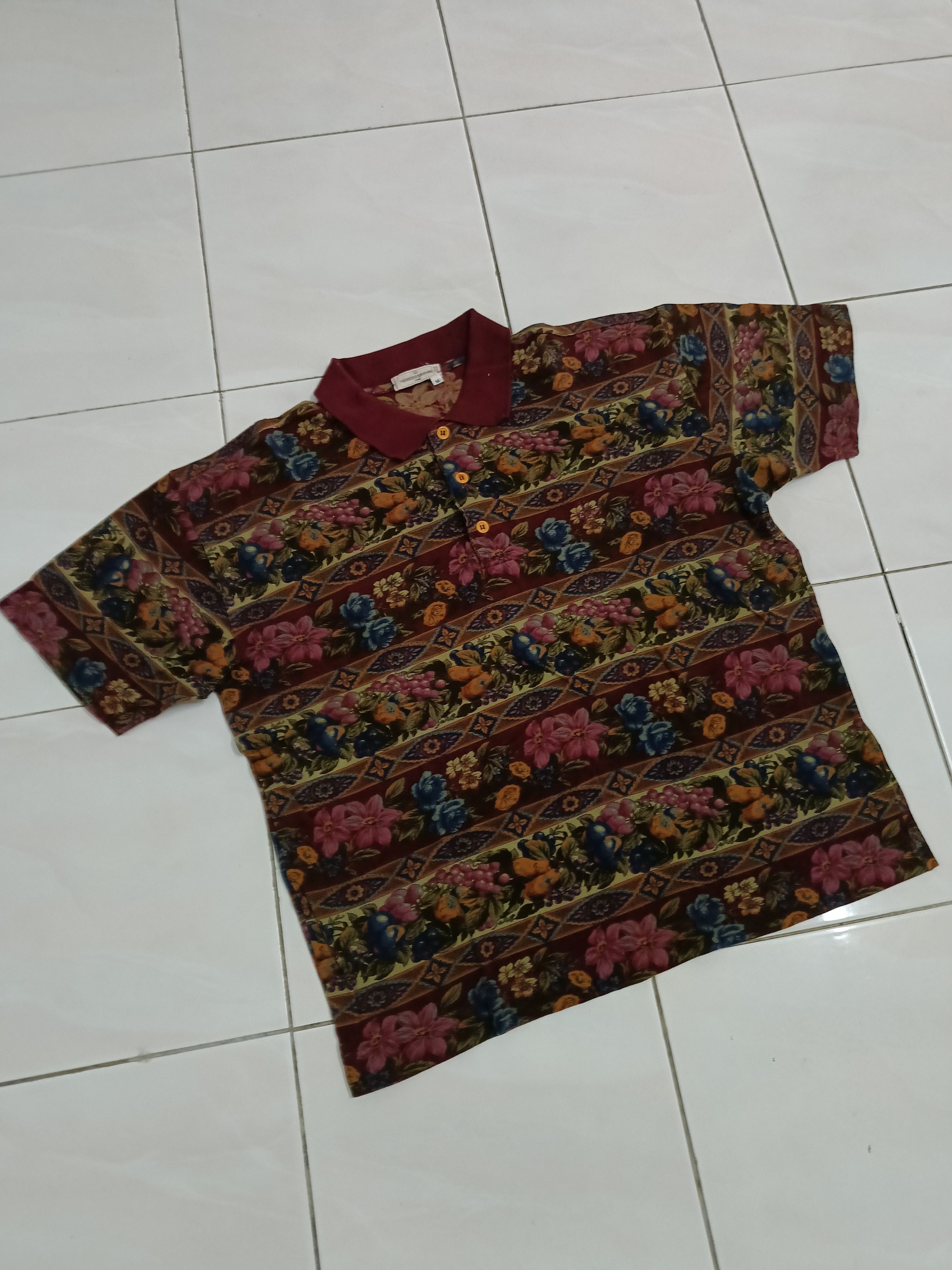 Valentino Vtg Valentino Garavani Boxy polo shirt Size US M / EU 48-50 / 2 - 1 Thumbnail