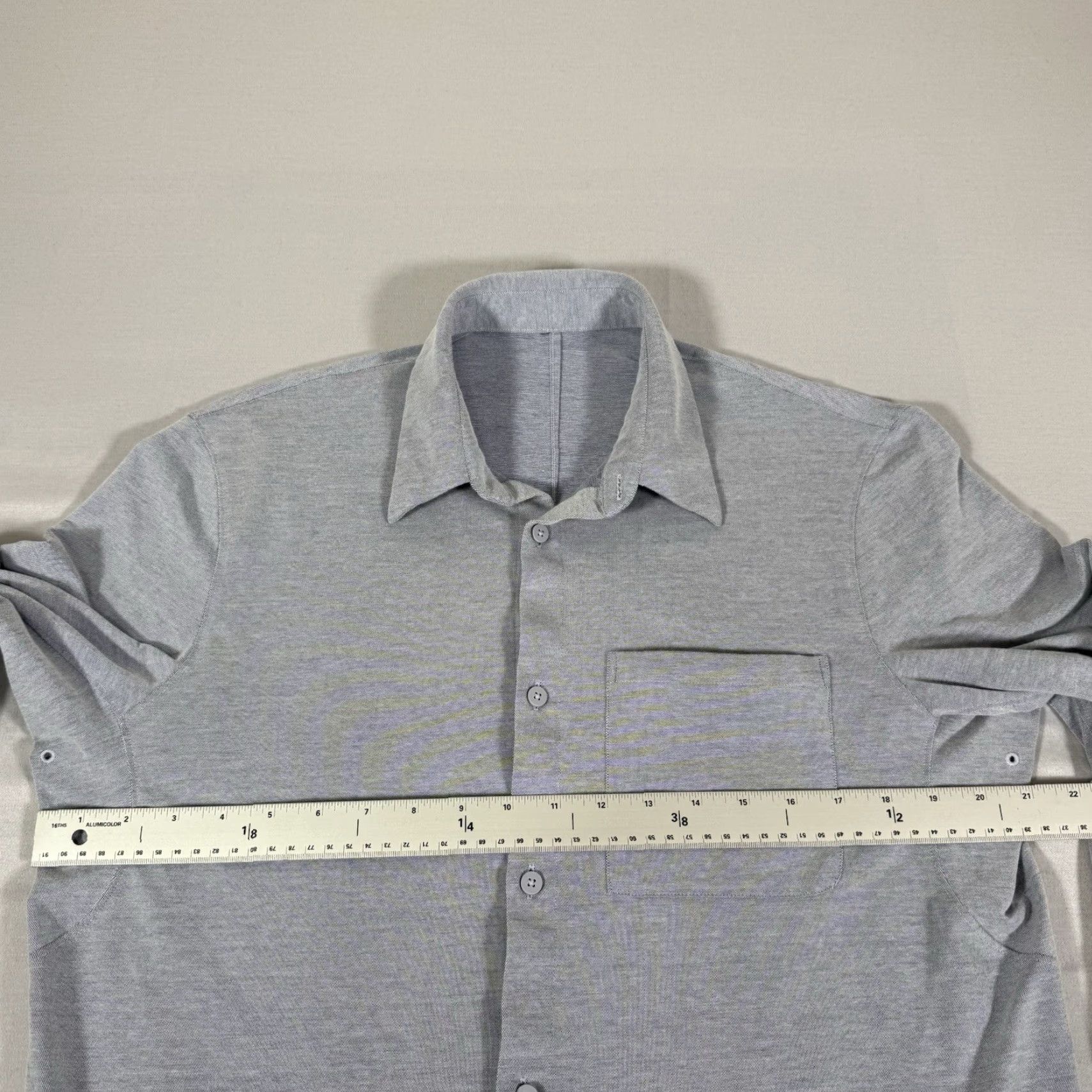 Lululemon Lululemon Men's Shirt Button-Up Blue M Regular Long Sleeve Collared Polyester Breathable Classic Outdoor Preppy Casual Business Travel All Seasons Size US M / EU 48-50 / 2 - 5 Thumbnail