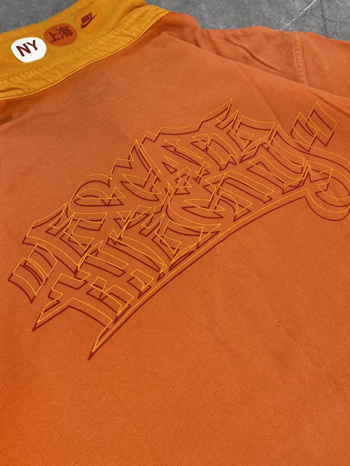 Nike Vintage Y2K Nike Big Logo “ESCAPE THE CITY” Orange Polo Size US L / EU 52-54 / 3 - 20 Thumbnail