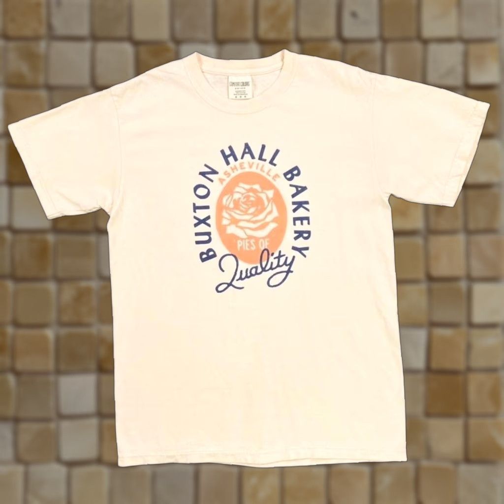 Comfort Colors Buxton Hall Bakery “Asheville” Souvenir Spellout Graphic T-Shirt Medium Men Cream Peach Size US M / EU 48-50 / 2 - 1 Thumbnail
