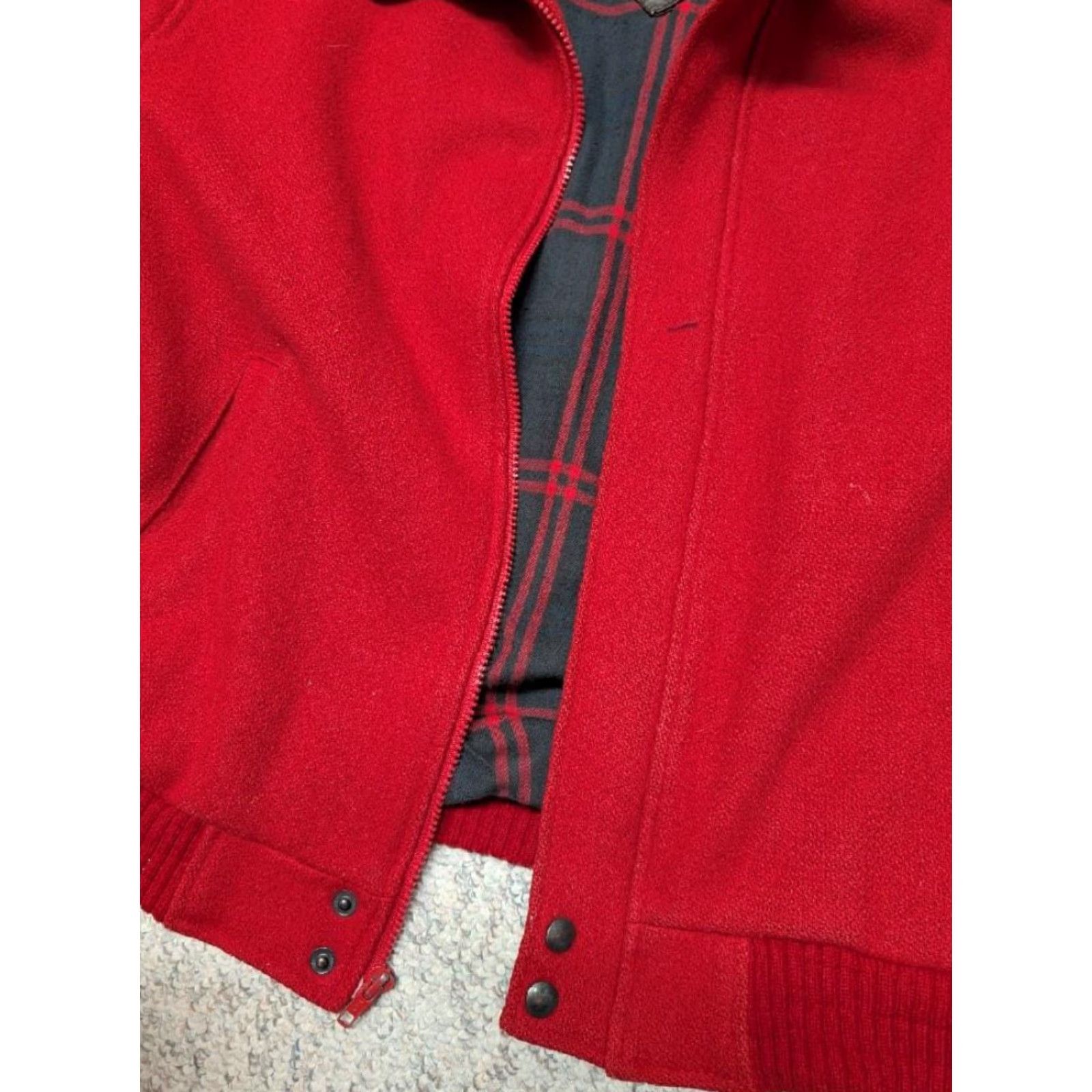 Eddie Bauer VINTAGE Eddie Bauer Wool BOMBER Jacket M Leather ELBOW PATCHES Red 42-44 Tweed Lined Zip Mens Size US M / EU 48-50 / 2 - 6 Thumbnail