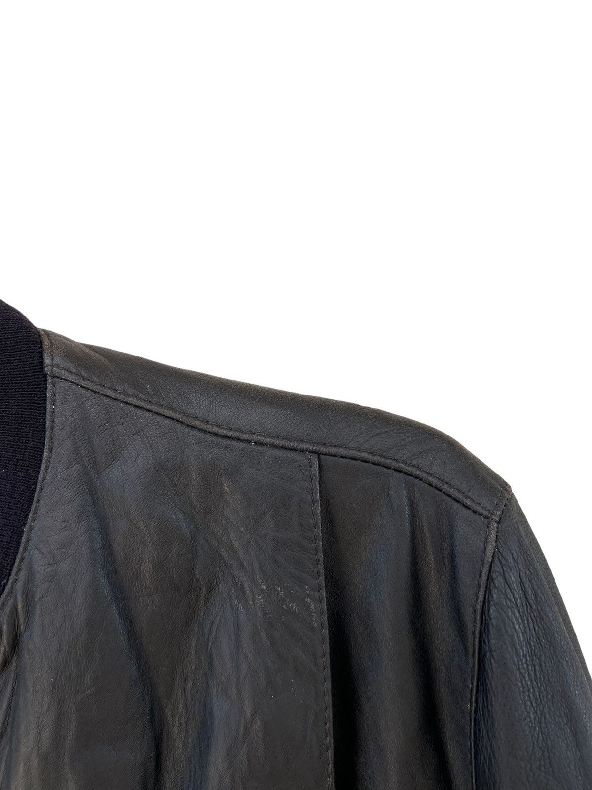Burberry Vintage Burberrys’ England Black Leather Bomber Jacket Size US L / EU 52-54 / 3 - 9 Thumbnail