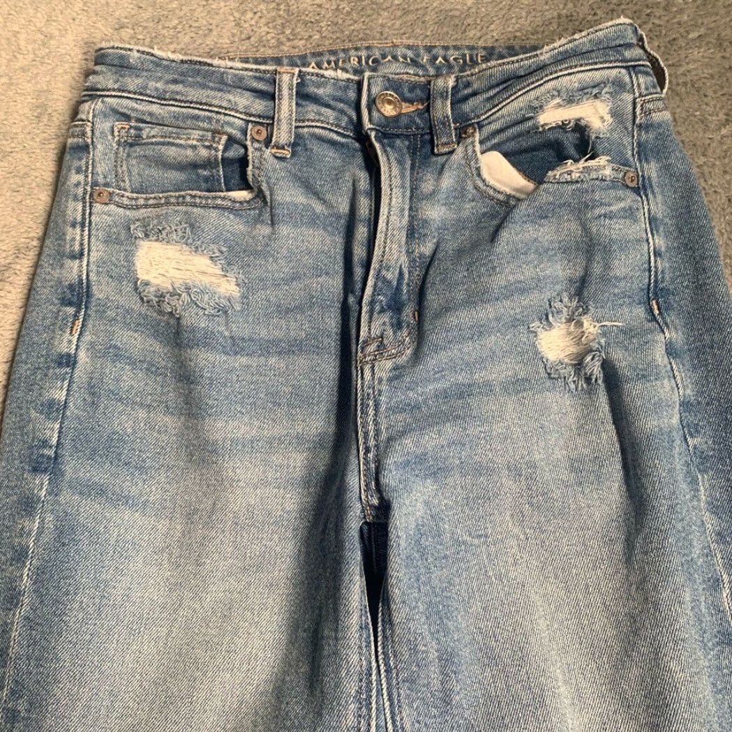 American Eagle Outfitters American Eagle Outfitters Mom Straight Jeans Women Blue Size 2 Regular Straight Jeans Size 26" / US 2 / IT 38 - 2 Thumbnail