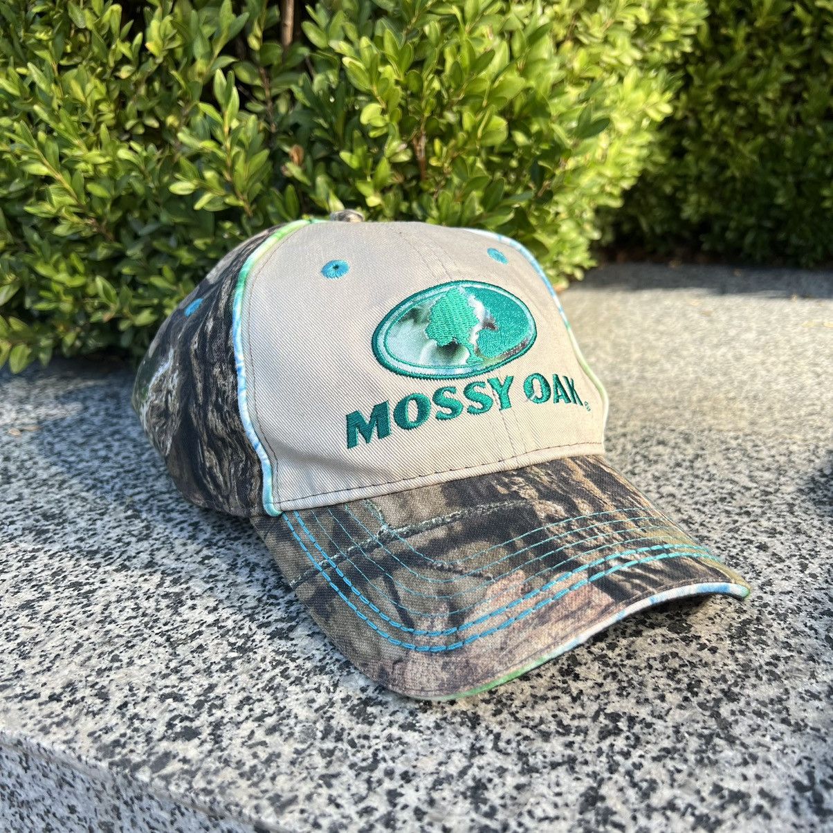 Mossy Oaks Realtree Distressed Camo Y2K Cap Hat