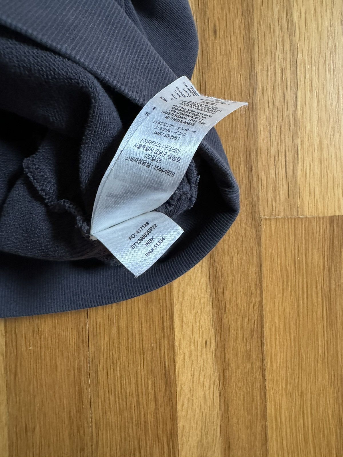 Patagonia Patagonia logo black sweatshirt Size US M / EU 48-50 / 2 - 4 Thumbnail