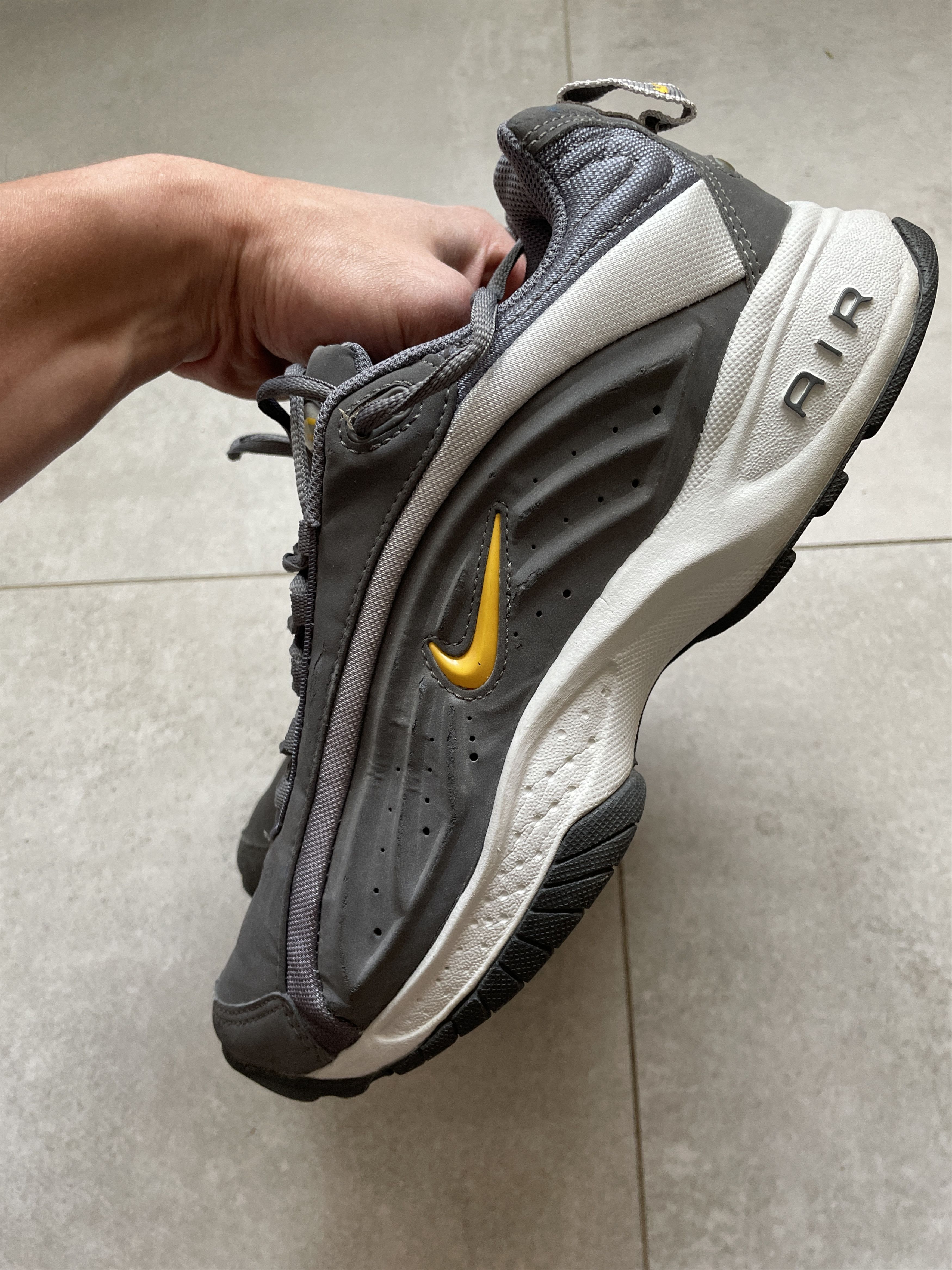 Nike × Vintage Y2K NIKE AIR GREY CROSS TRAINING SNEAKER Size US 9 / EU 42 - 2 Thumbnail
