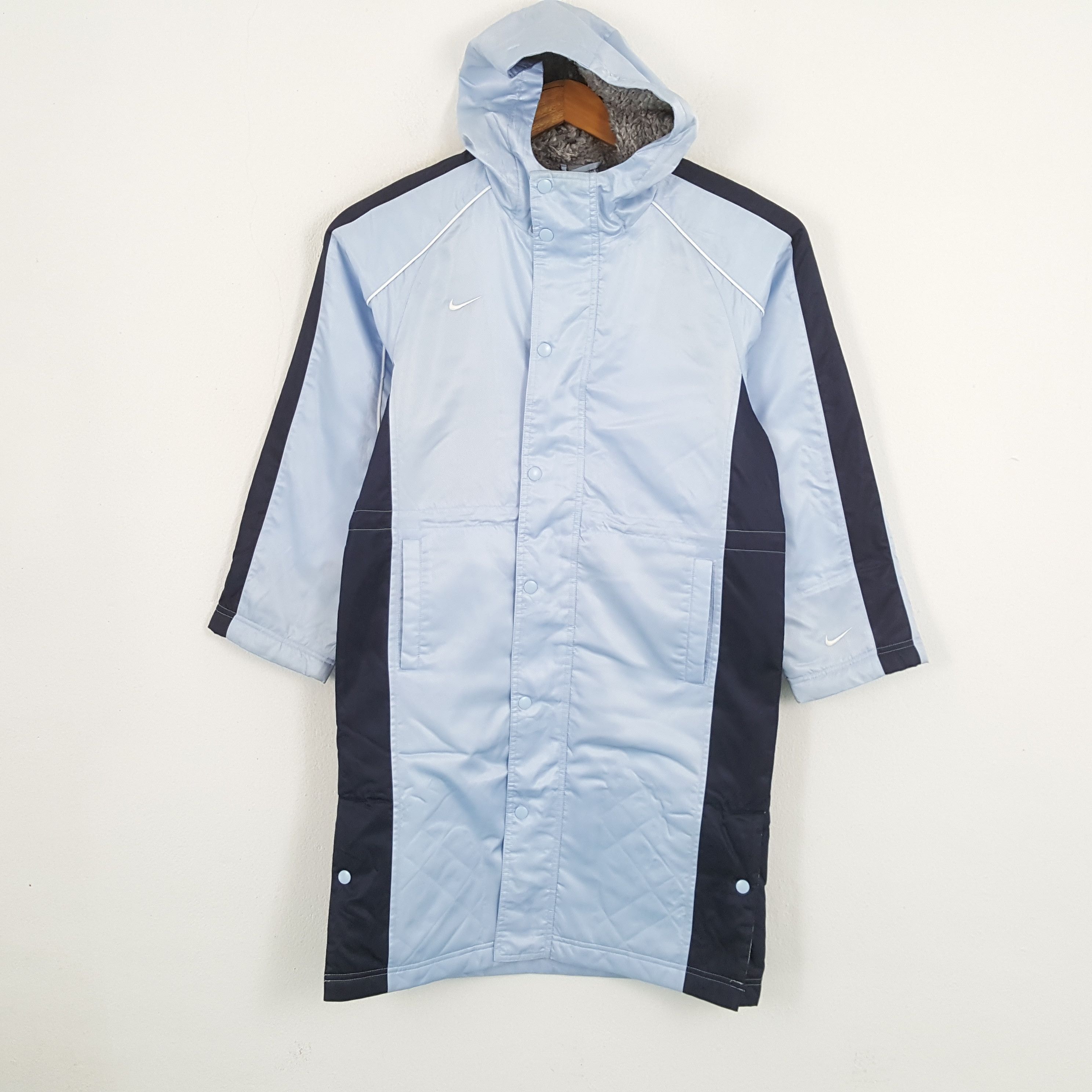 Nike × Vintage Vintage NIKE Big Swoosh Design Sportswear Long Jacket Size US M / EU 48-50 / 2 - 3 Thumbnail