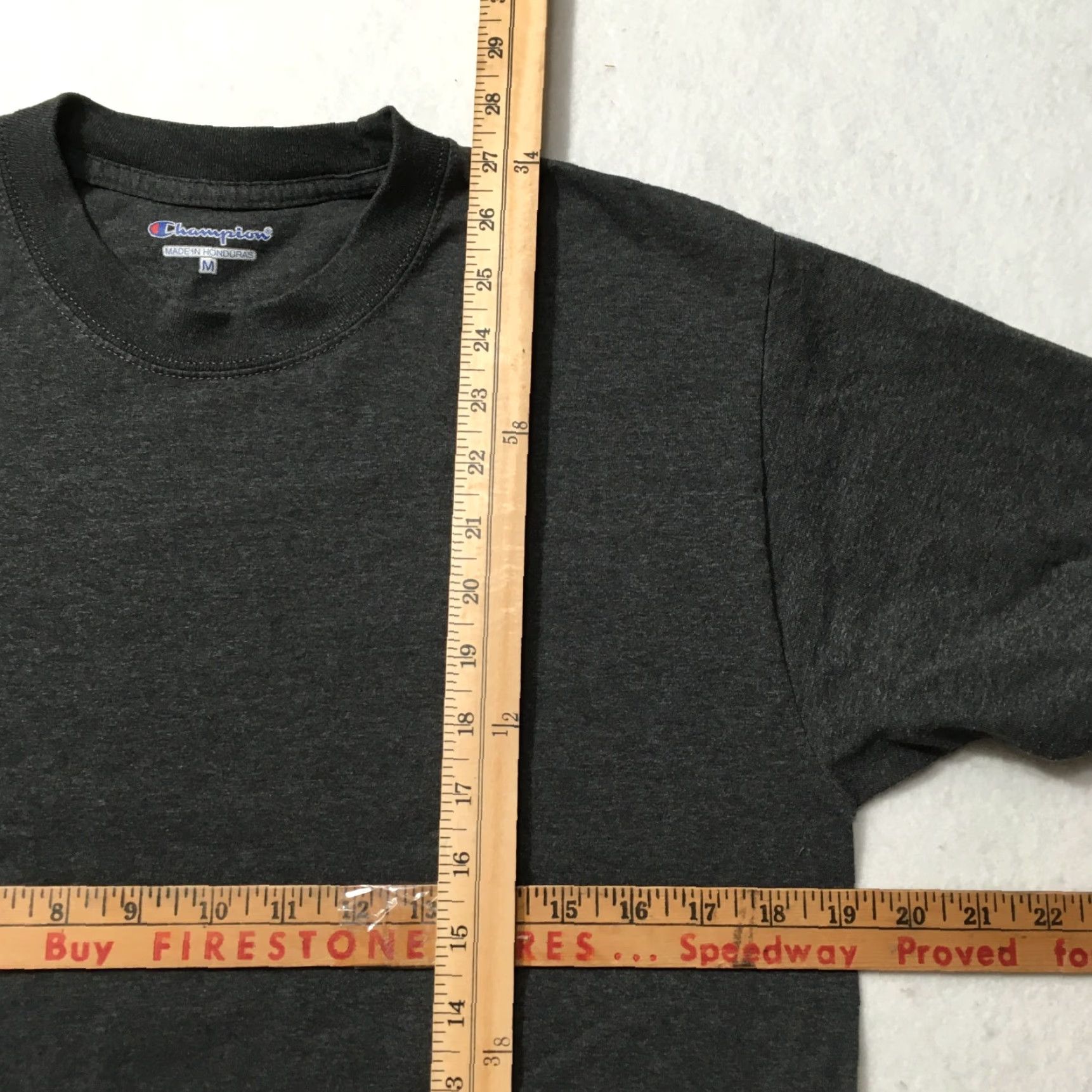 Champion Champion Short Sleeve T Shirt Men Sz M Gray Cotton Knit 90s USA Tee Size US M / EU 48-50 / 2 - 3 Thumbnail