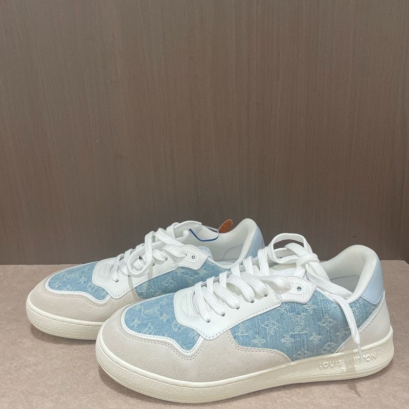 Louis Vuitton Louis Vuitton Stadium Low-Top Sneakers in Light Blue - Size US 10 / EU 43 - 1 Thumbnail