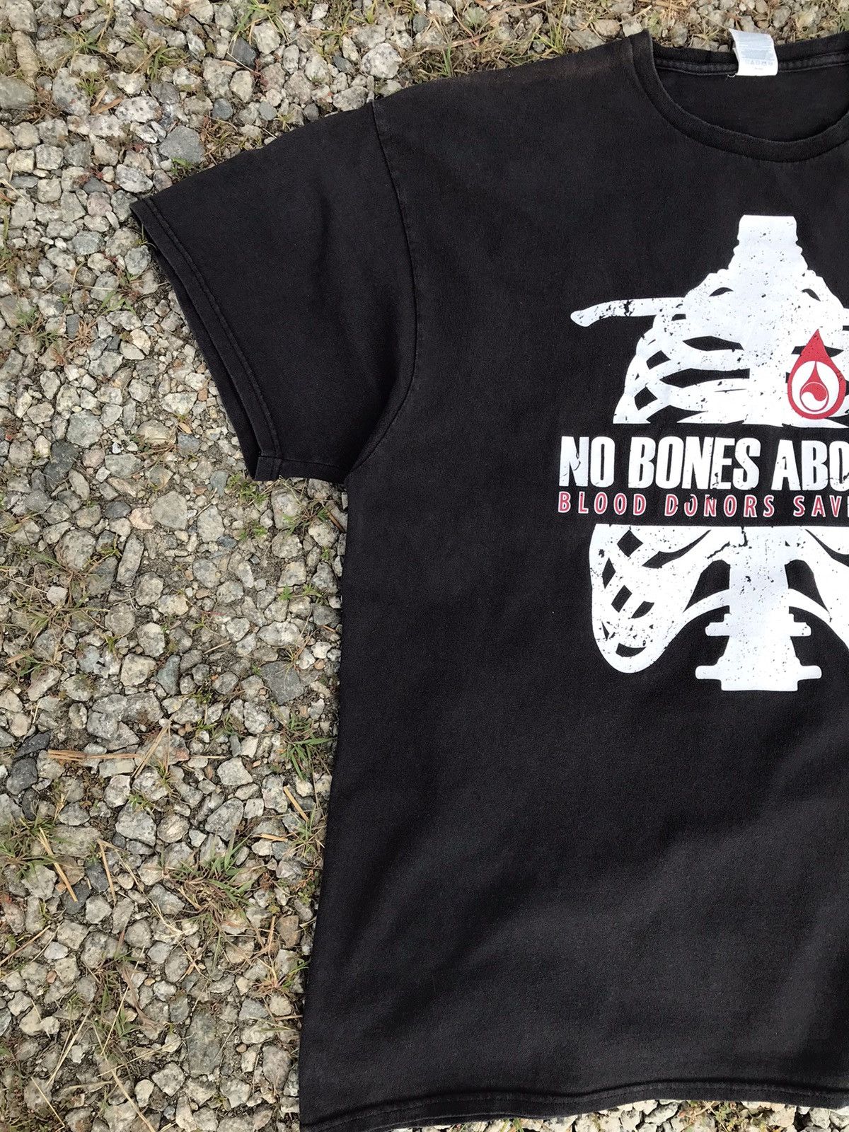 Japanese Brand Vintage Distressed Skeleton No Bones About It Tee Vanson Size US XXL / EU 58 / 5 - 3 Thumbnail
