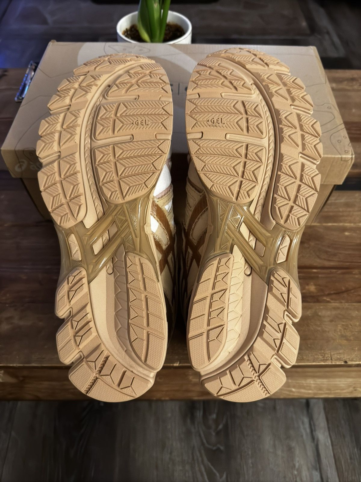 Asics × Doublet Asics Doublet Gel-Kayano 20 Size US 13 / EU 46 - 6 Thumbnail
