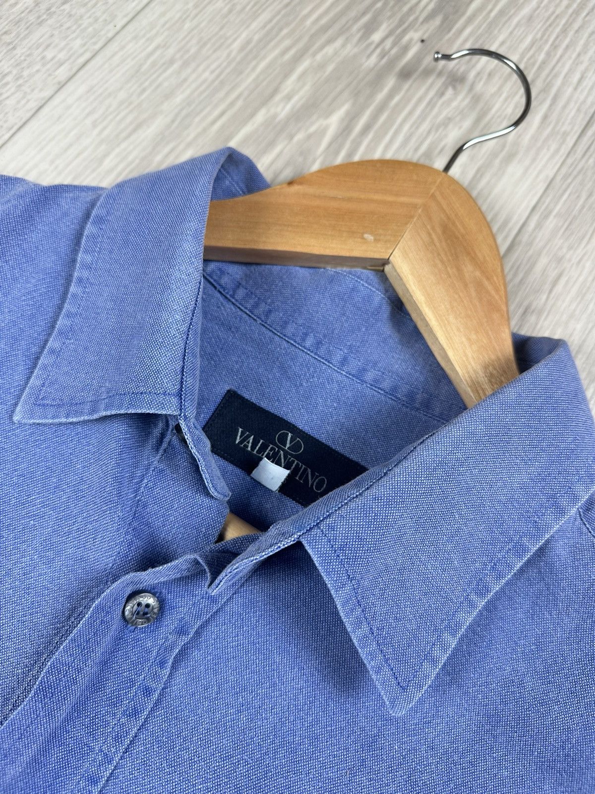 Valentino × Vintage Valentino Shirt Long Sleeve Blue Vintage Size XL Size US XL / EU 56 / 4 - 6 Thumbnail