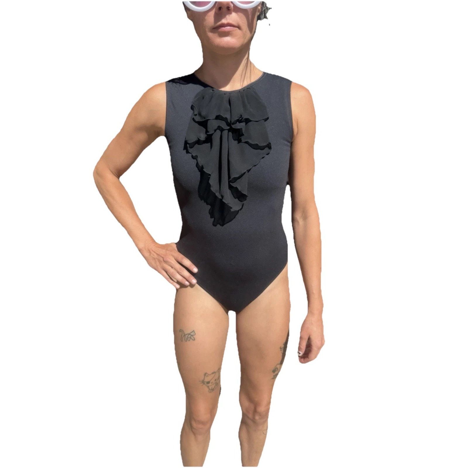 Wolford Wolford Ruffle Front Sculpting Sleeveless Thong Bodysuit Size S / US 4 / IT 40 - 2 Thumbnail