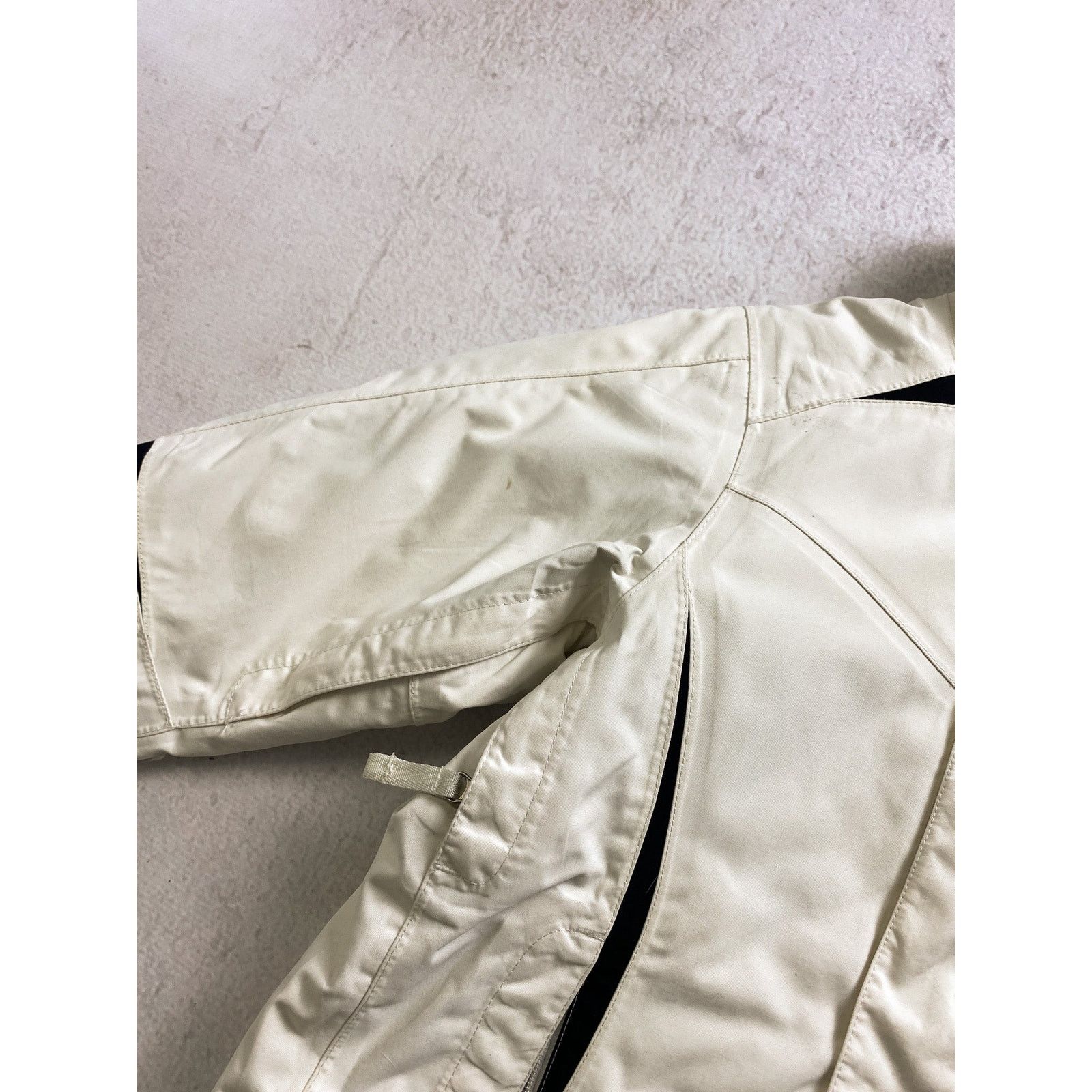 The North Face Vintage 00s The North Face Hyvent White Jacket - Women's XS Size XS / US 0-2 / IT 36-38 - 4 Thumbnail