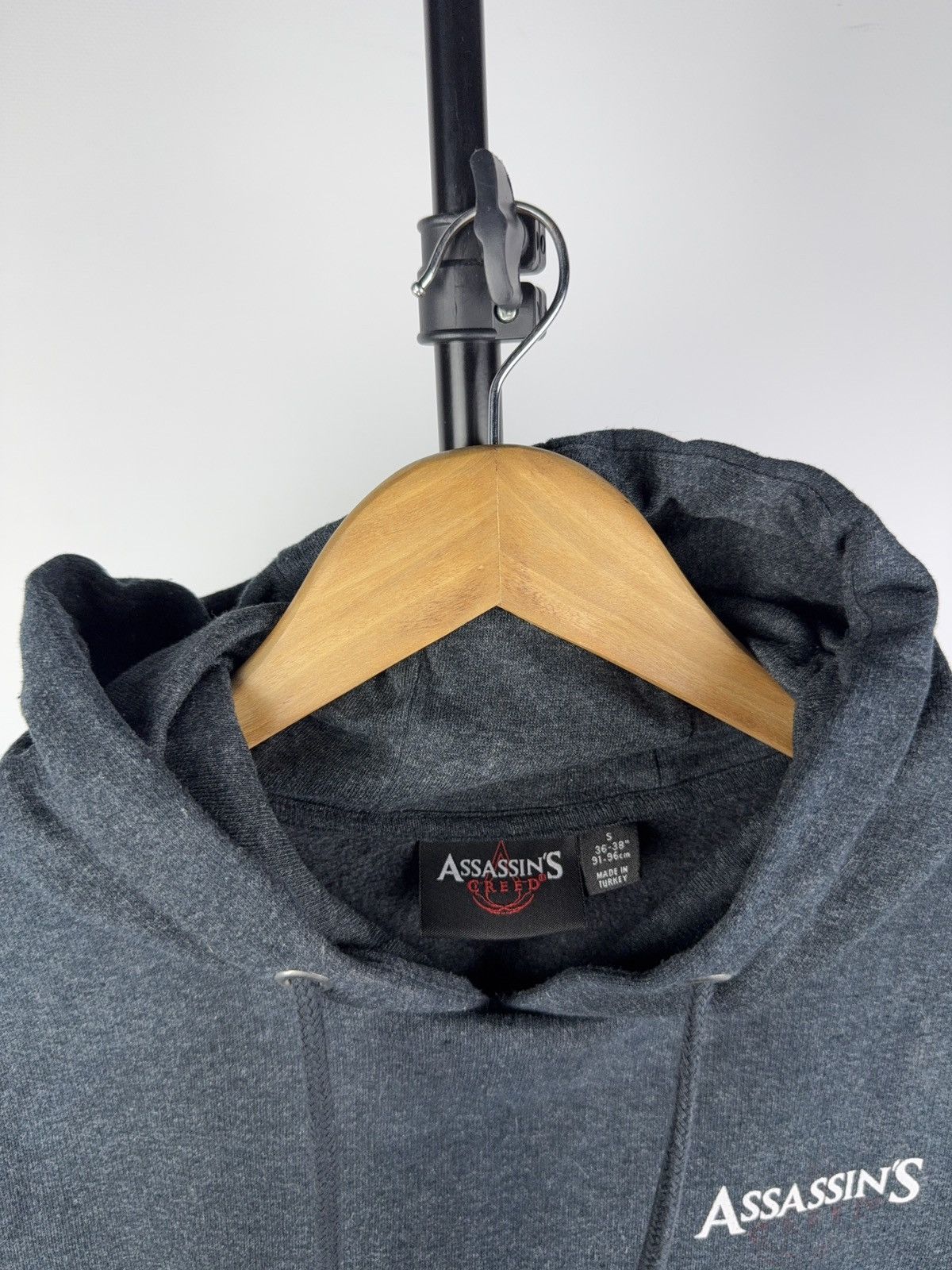 Other Gamer Ubisoft Art Assassin’s Creed Hoodie 2016 Promo S Size US S / EU 44-46 / 1 - 5 Thumbnail