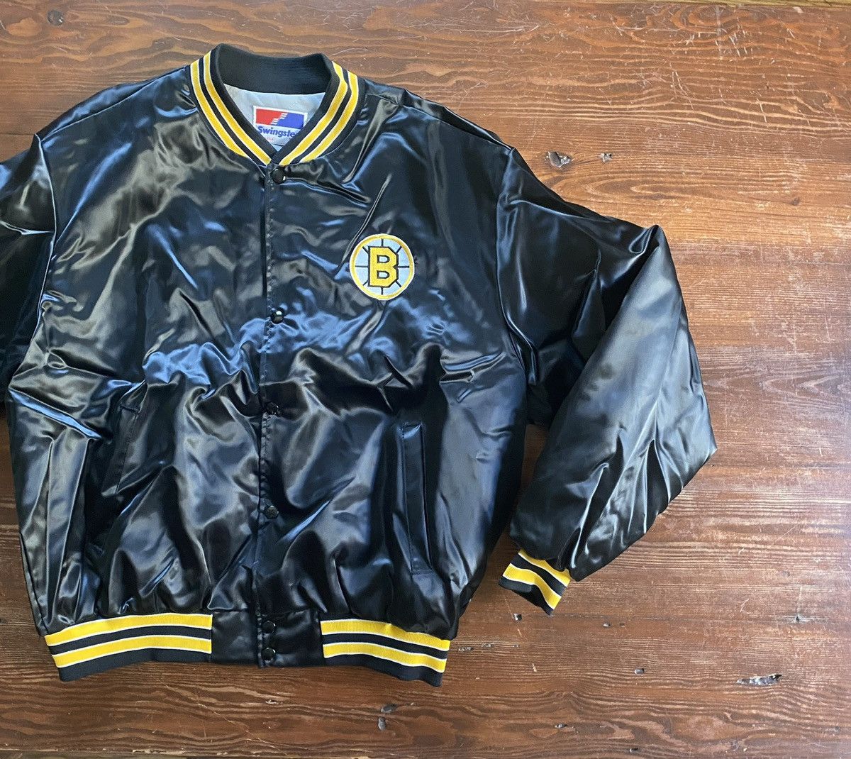 NHL × Swingster × Vintage Vintage 80’s Boston Bruins Satin Swingster Bomber Jacket Size US XL / EU 56 / 4 - 1 Thumbnail