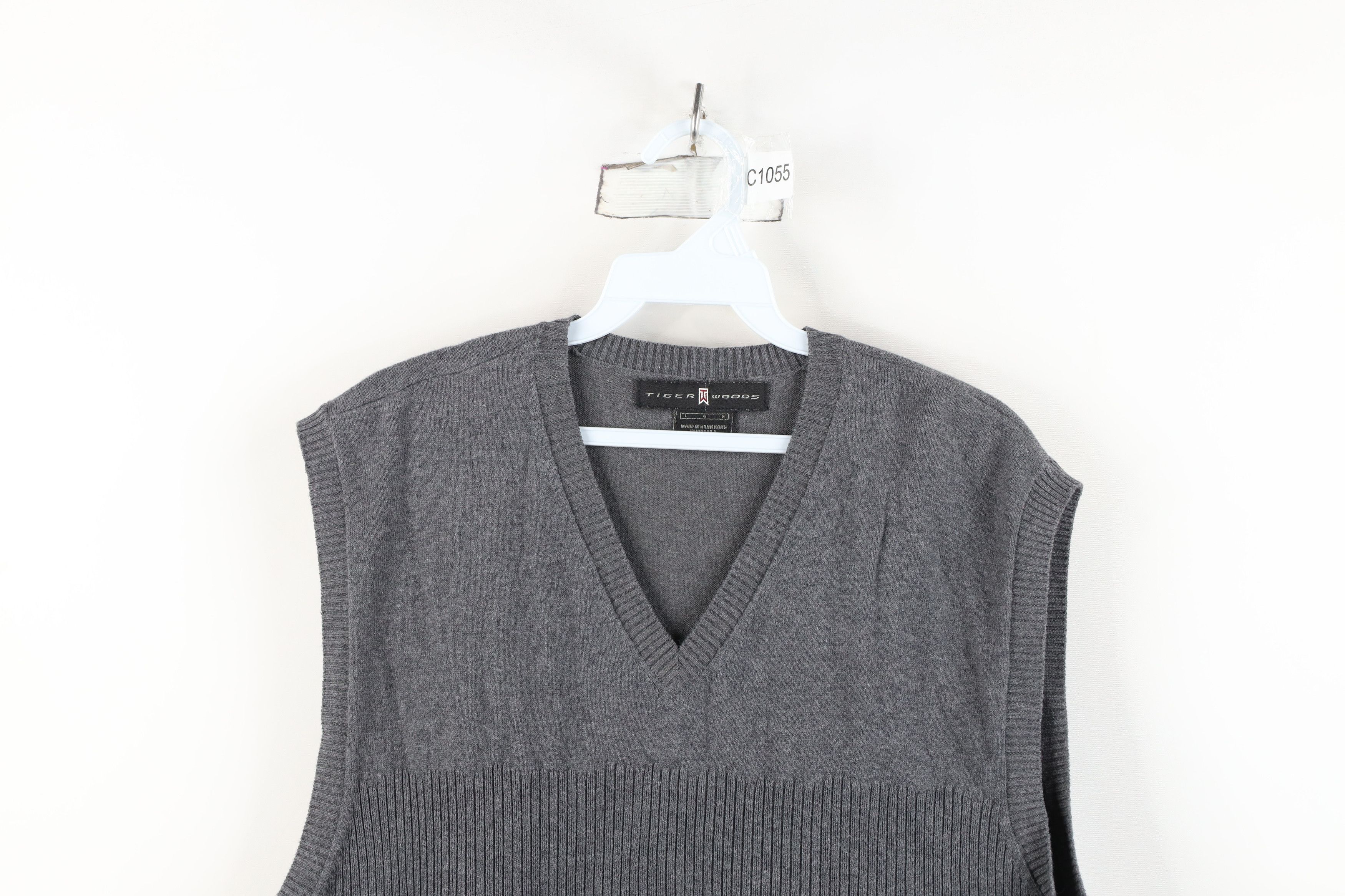 Nike Vintage Nike Golf Tiger Woods Knit V-Neck Sweater Vest Size US L / EU 52-54 / 3 - 2 Thumbnail