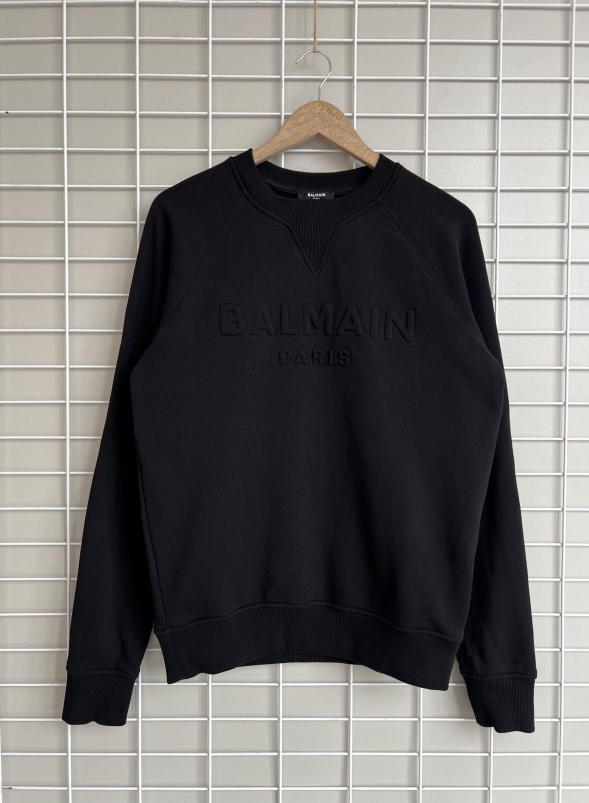 Balmain Balmain Embossed Sweatshirt Mens Size S Black Luxury Sweater Size US S / EU 44-46 / 1 - 1 Thumbnail