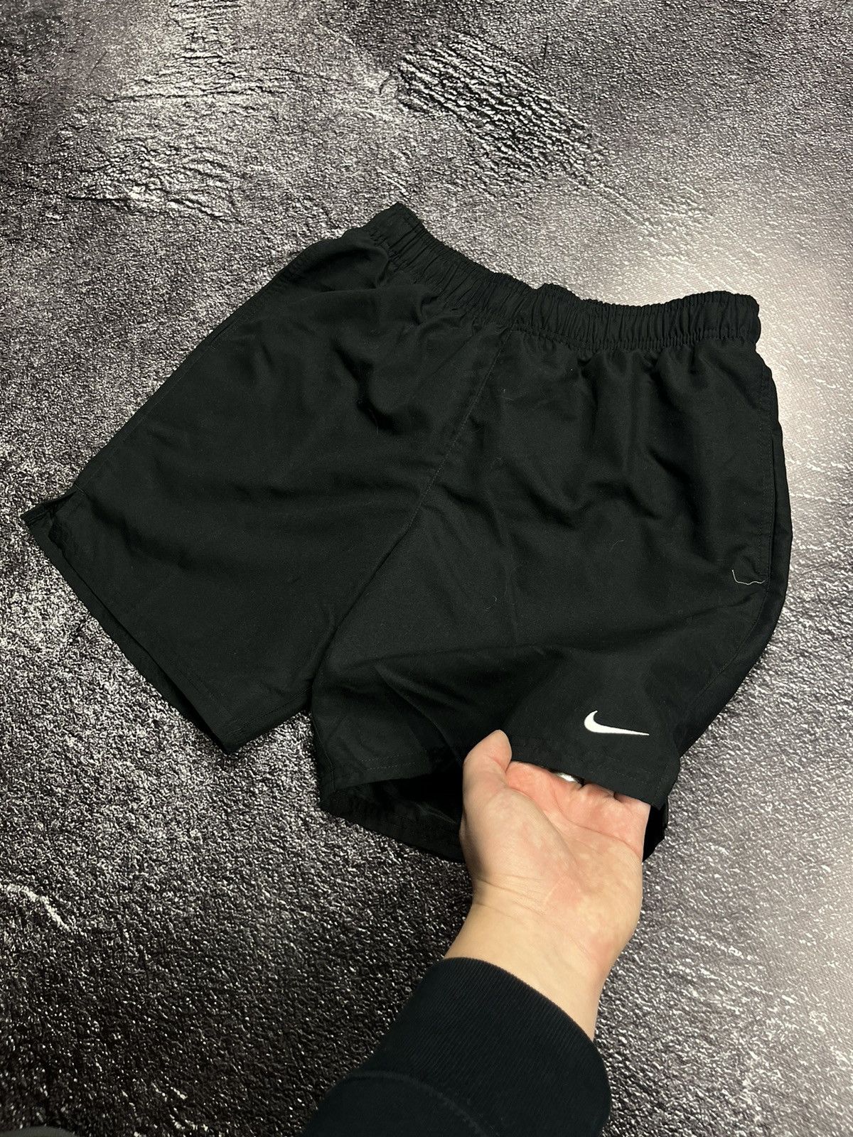 Nike Vintage Nike Y2K Nylon Black Shorts Swim Size US 32 / EU 48 - 2 Thumbnail