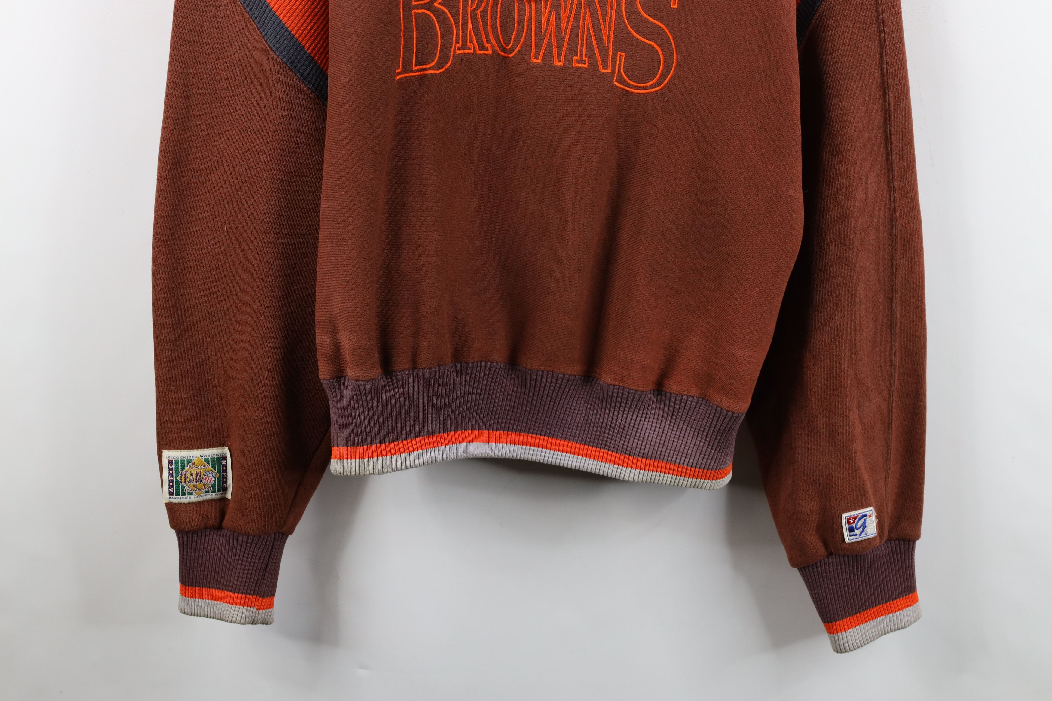 Vintage Vintage 90s Cleveland Browns Football Sweatshirt USA Size US L / EU 52-54 / 3 - 3 Thumbnail