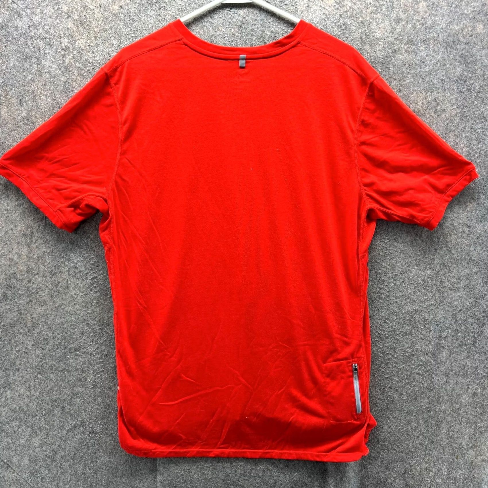 Nike VINTAGE Nike Shirt Mens XL Crimson Red Jersey Swoosh Logo V-Neck T-Shirt Sports Size US XL / EU 56 / 4 - 2 Thumbnail