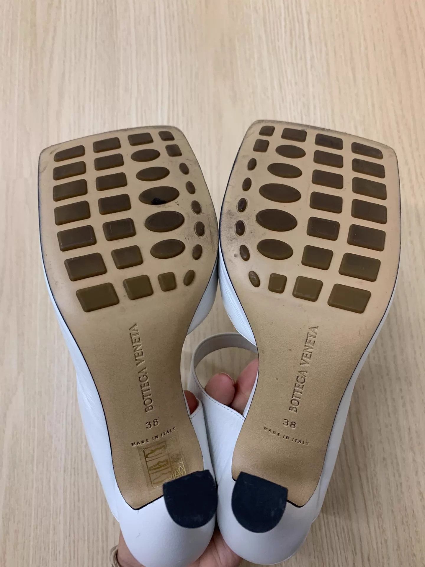 Bottega Veneta BV Waxed Leather White Open-Toe High-Heel Slippers 38 New Size US 7.5 / IT 37.5 - 5 Thumbnail