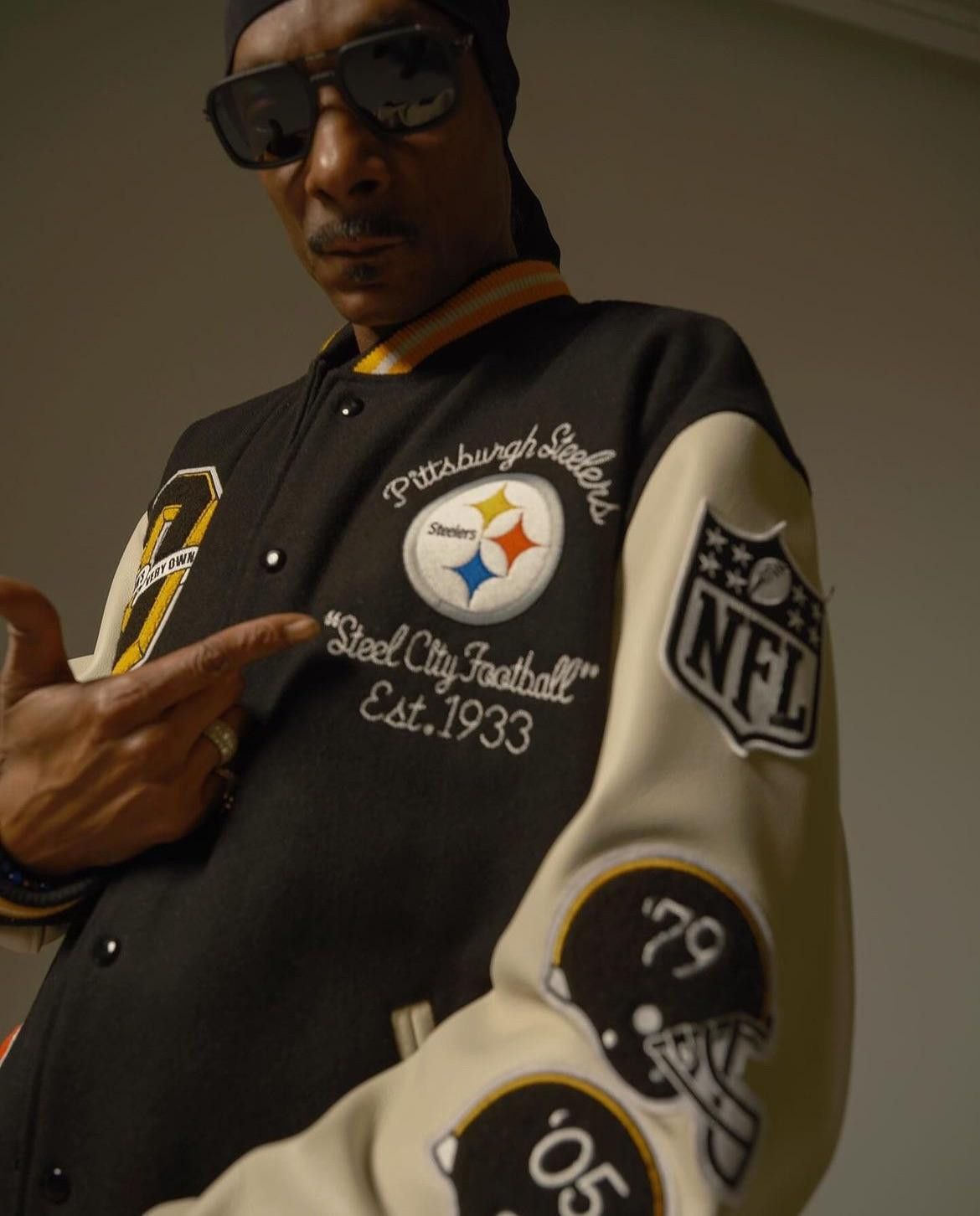 Drake OVO x NFL PITTSBURGH STEELERS OG OWL GAME DAY VARSITY JACKET Size US M / EU 48-50 / 2 - 2 Thumbnail