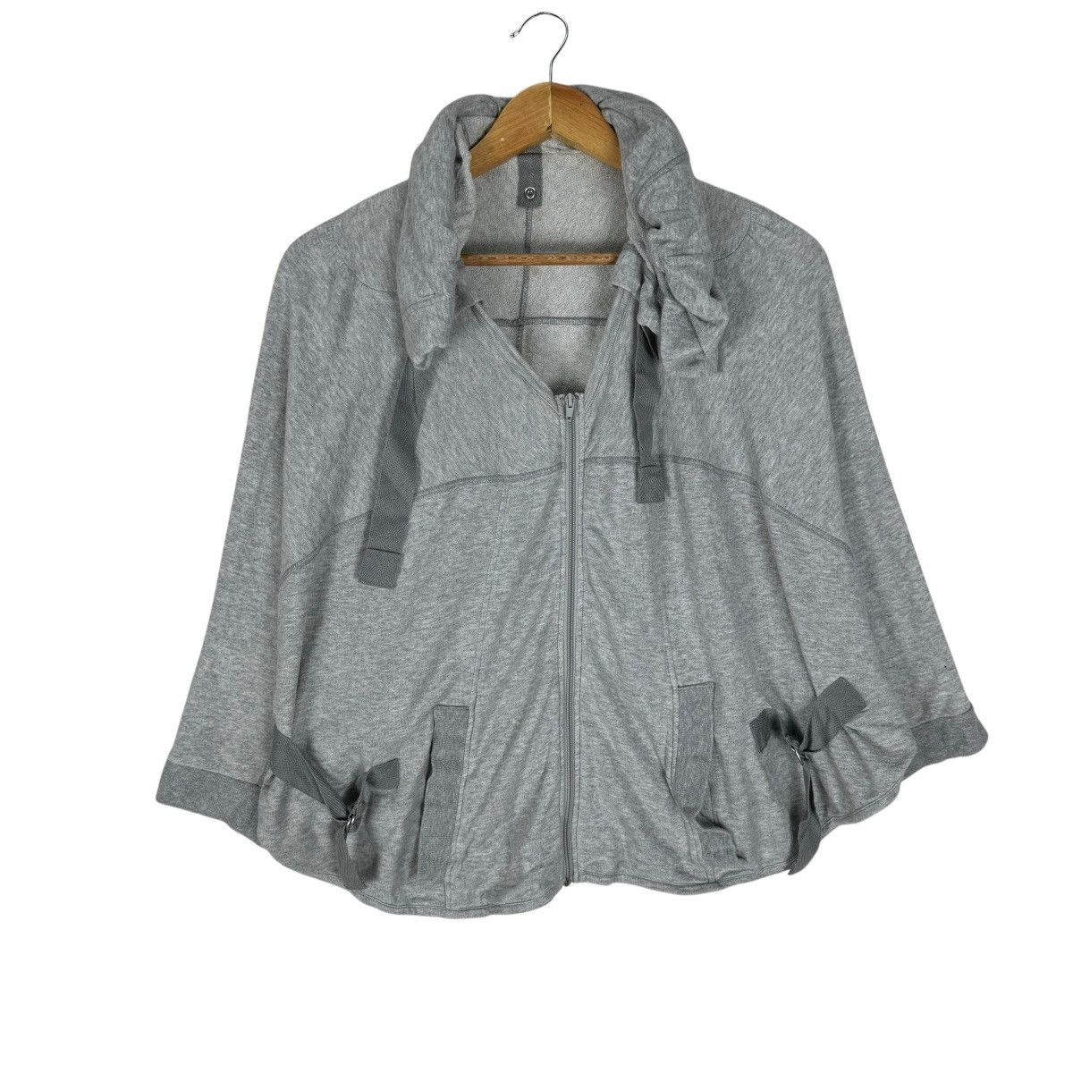 Frapbois 🌟FRAPBOIS HOODIE PONCHO SWEATER ISSEY MIYAKE Size S / US 4 / IT 40 - 2 Thumbnail