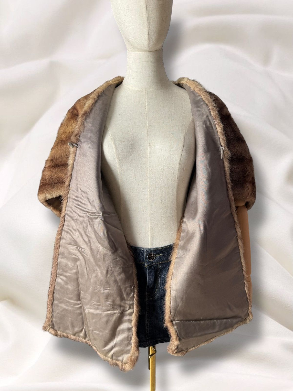 Hysteric Glamour 2000’s Aesthetic Vintage Y2K Glam Real Fur Coat Size M / US 6-8 / IT 42-44 - 9 Thumbnail
